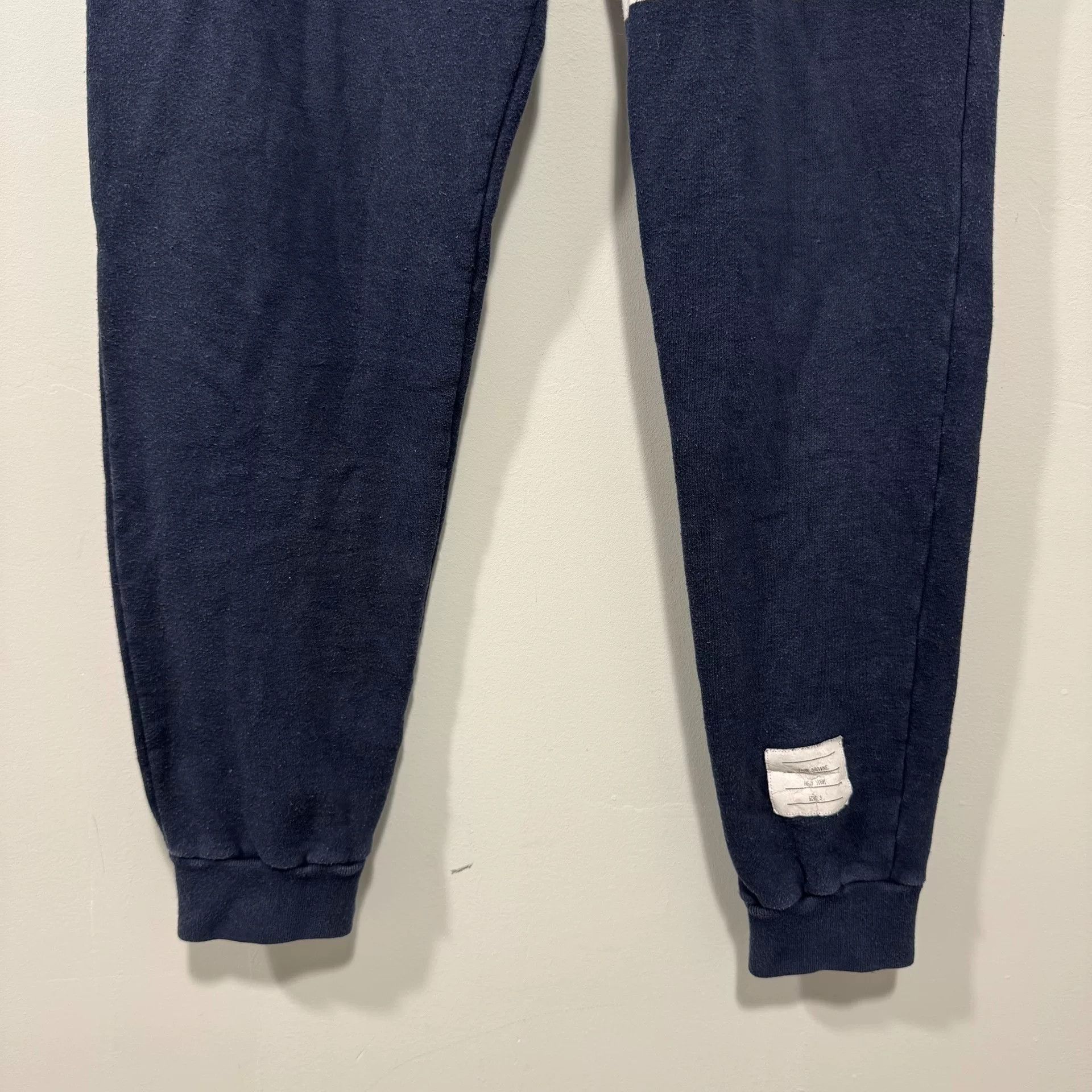 Thom Browne Thom Browne Navy Sweatpants Size 3 Size US 30 / EU 46 - 7 Thumbnail