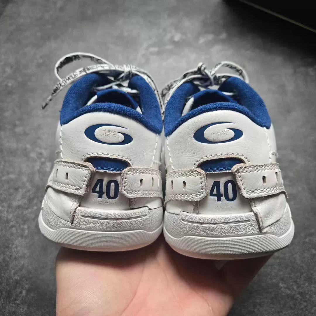 Balenciaga Balenciaga Hamptons Sneakers White Blue Size 40 Size US 7 / EU 40 - 7 Thumbnail