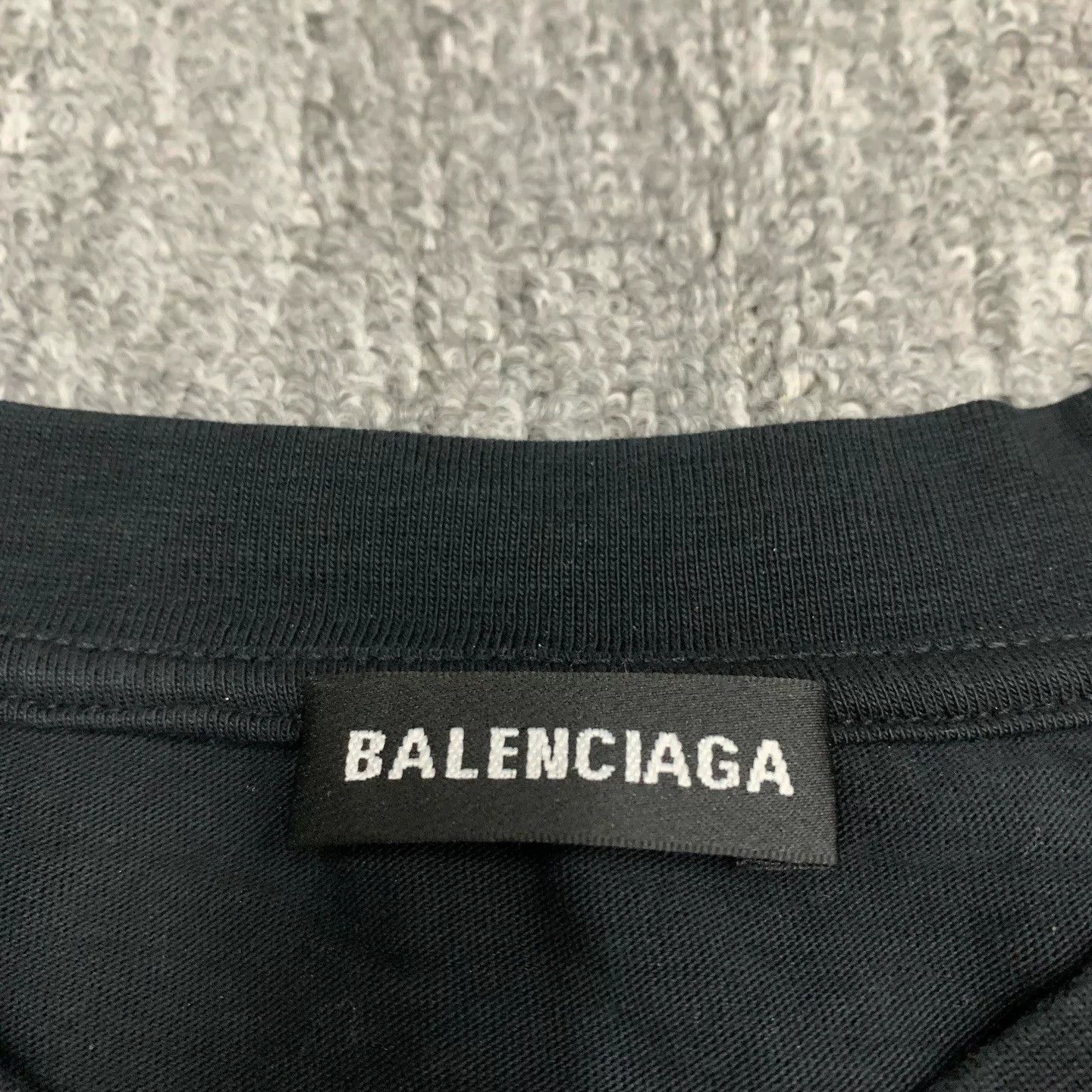 Balenciaga Balenciaga Black Short Sleeve T-Shirt Size US S / EU 44-46 / 1 - 4 Thumbnail