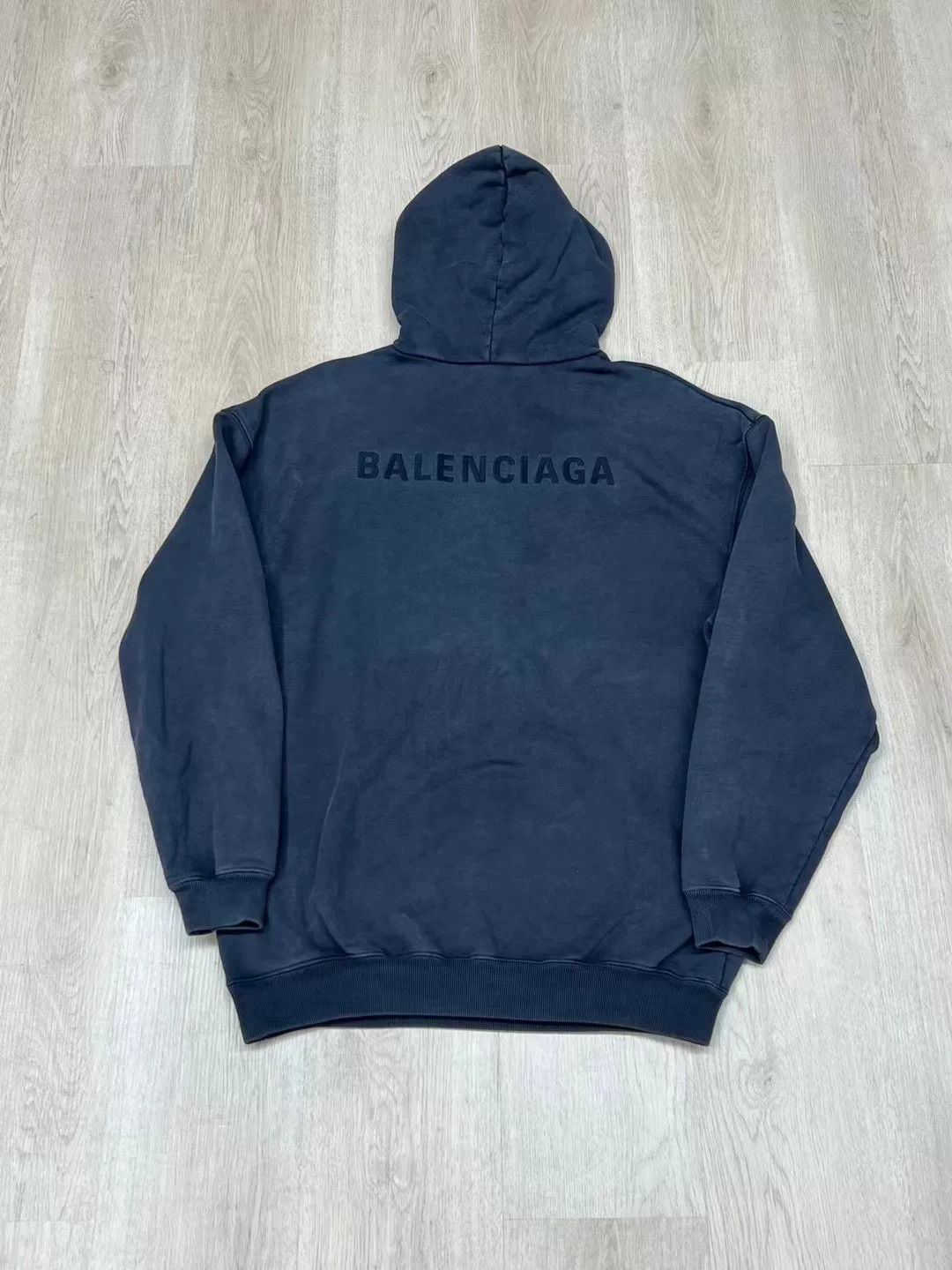 Balenciaga Balenciaga Gray Embroidered Hoodie XS Size US XS / EU 42 / 0 - 7 Thumbnail