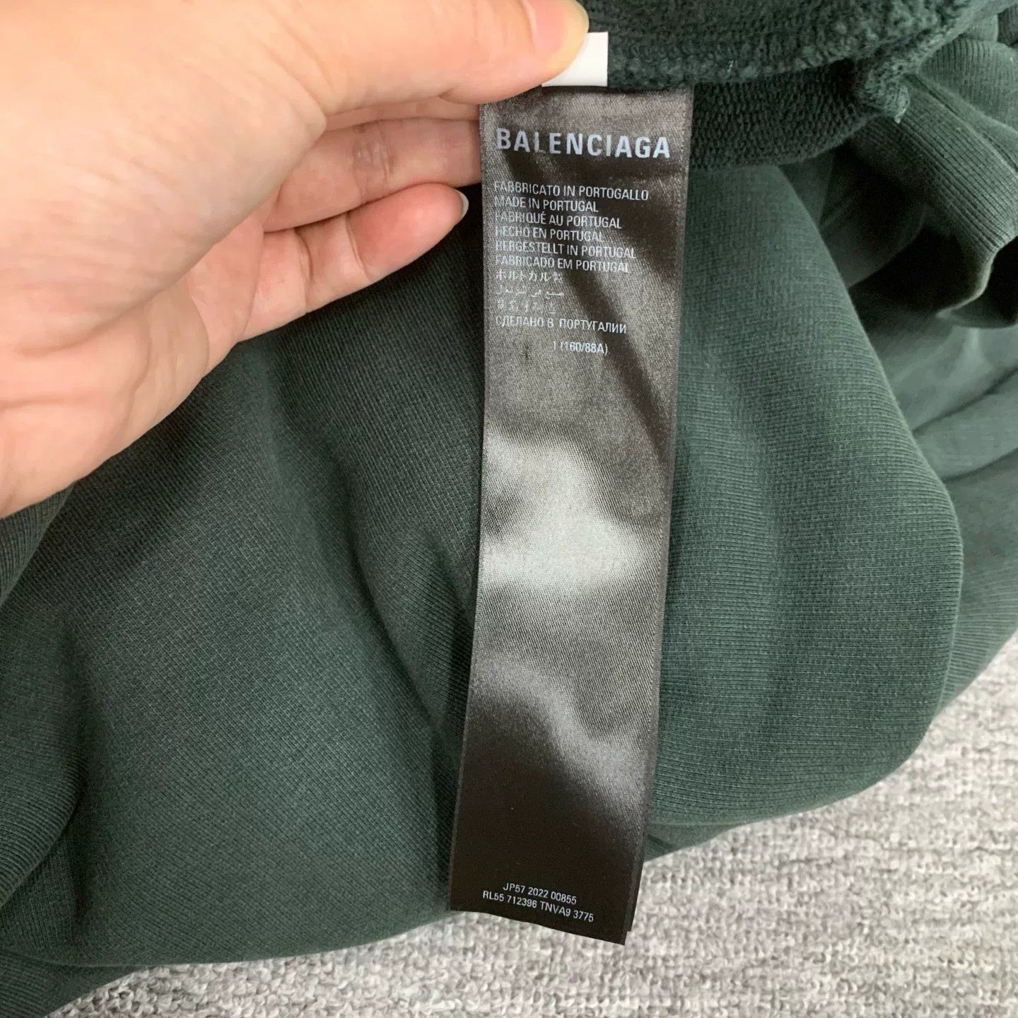 Balenciaga Balenciaga x Adidas Green Logo Hoodie Size US S / EU 44-46 / 1 - 5 Thumbnail