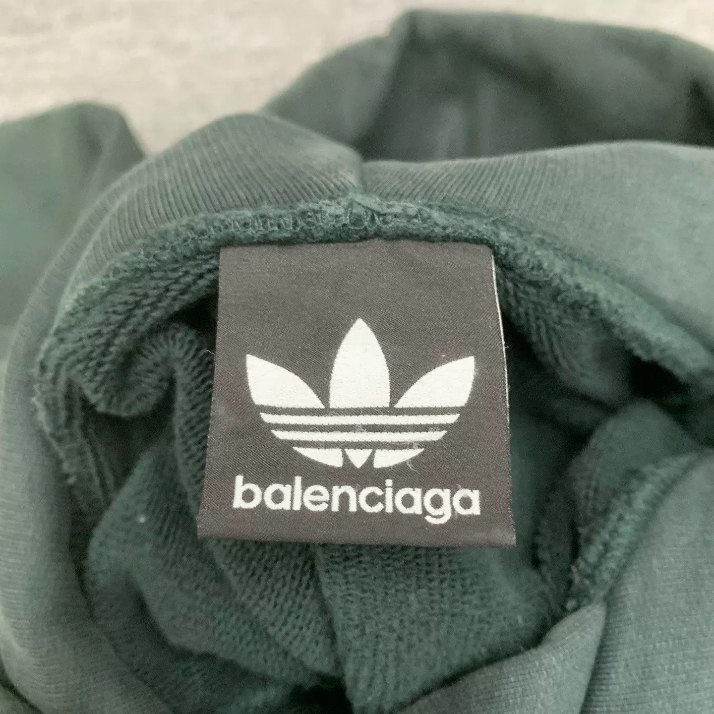 Balenciaga Balenciaga x Adidas Green Logo Hoodie Size US S / EU 44-46 / 1 - 4 Thumbnail