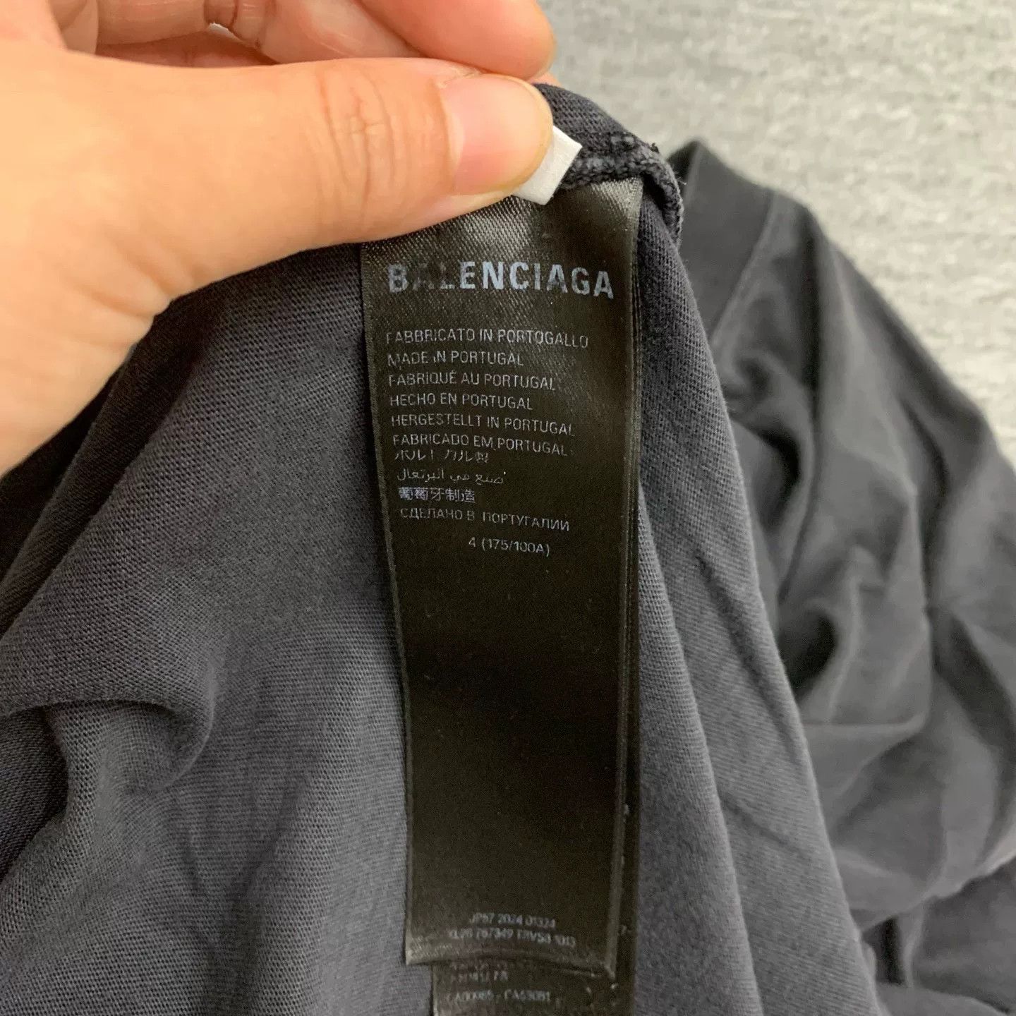 Balenciaga Balenciaga Black Distressed Logo T-Shirt Size US XL / EU 56 / 4 - 5 Thumbnail