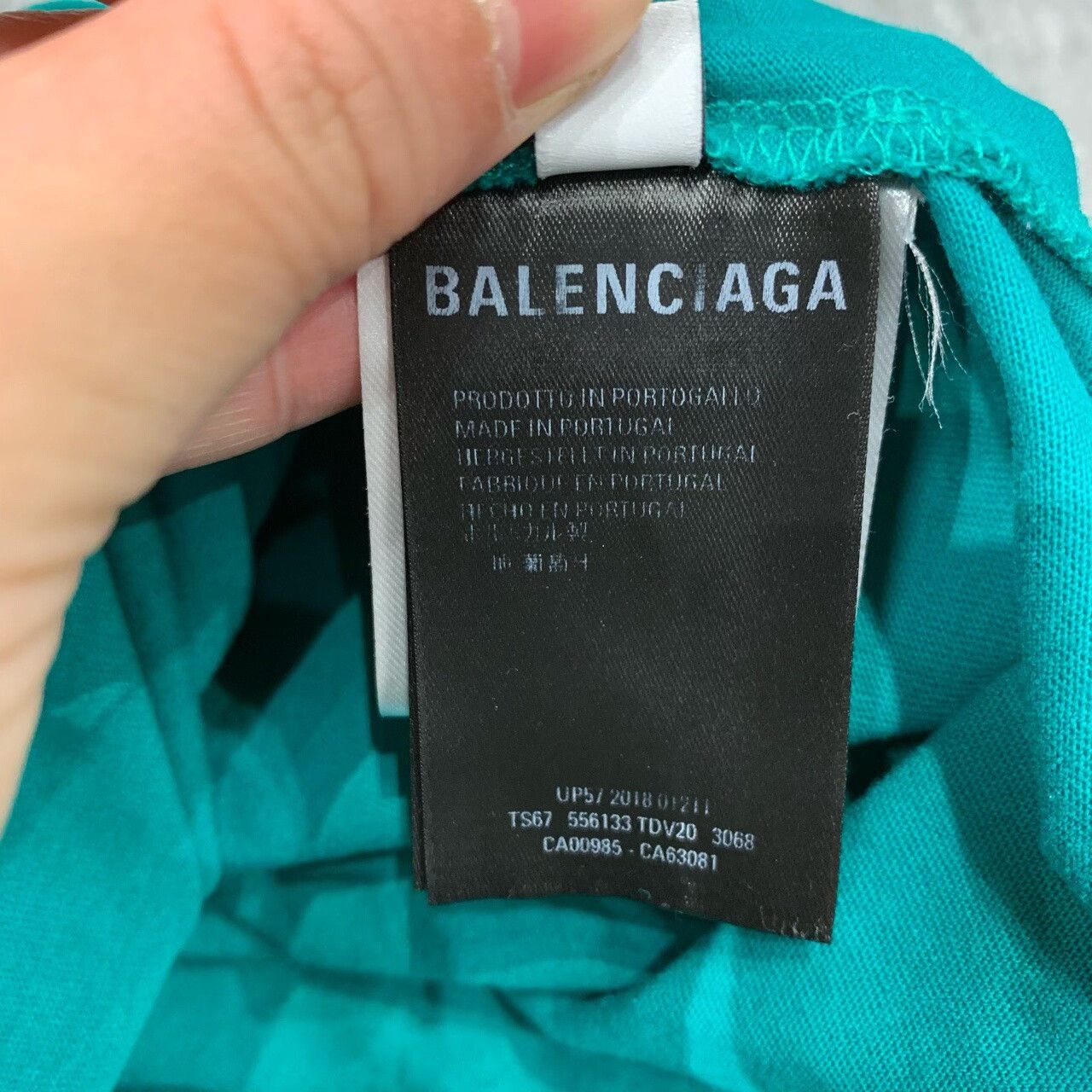 Balenciaga Balenciaga Short Sleeve Rainbow Embroidery Tee Size S / US 4 / IT 40 - 5 Thumbnail