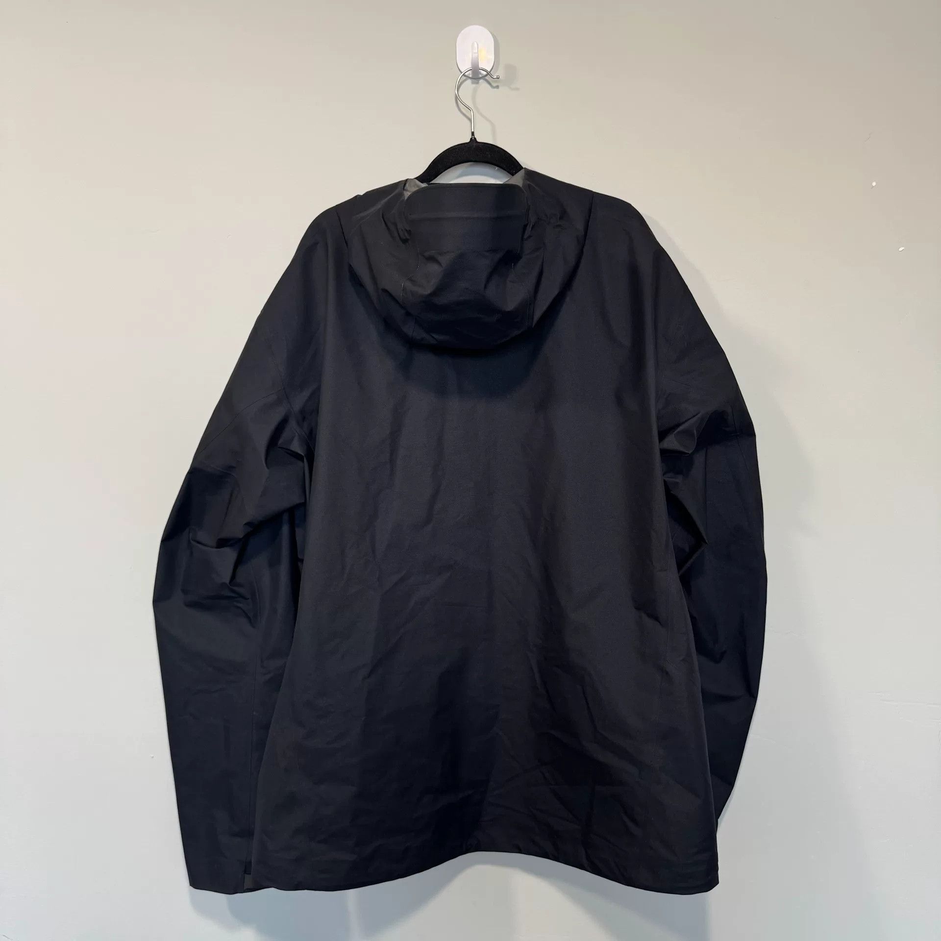 Arc'teryx Arcteryx BETA Jacket in Black Size XL Size US XL / EU 56 / 4 - 5 Thumbnail