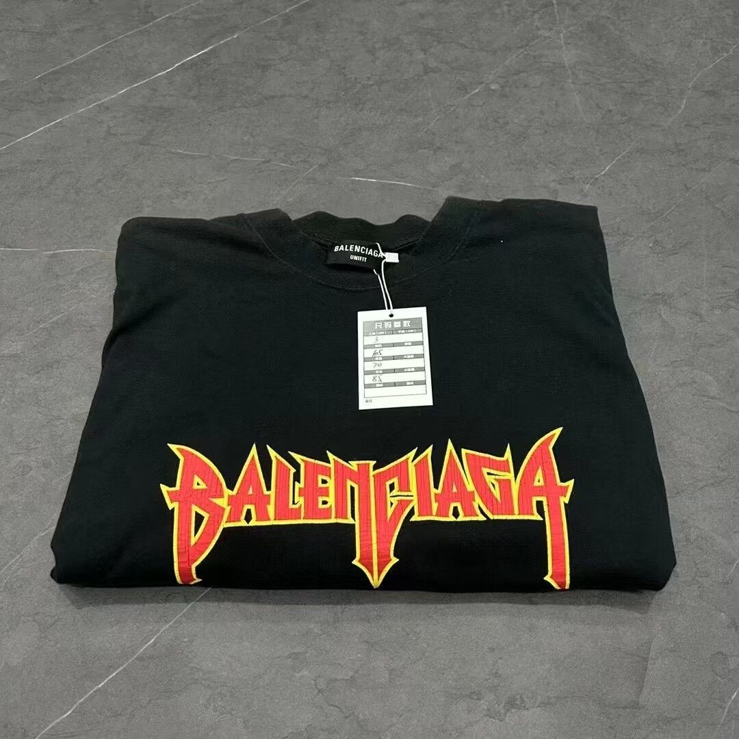 Balenciaga Balenciaga Rock Print Logo Short Sleeve Tee Size US L / EU 52-54 / 3 - 4 Thumbnail
