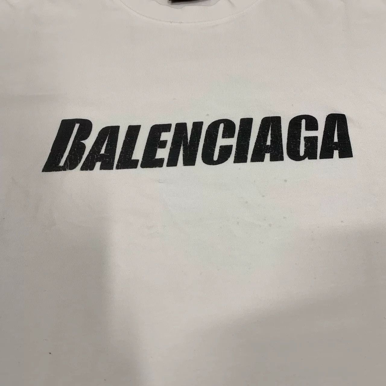 Balenciaga Balenciaga White Distressed Logo T-Shirt Size US XXS / EU 40 - 7 Thumbnail
