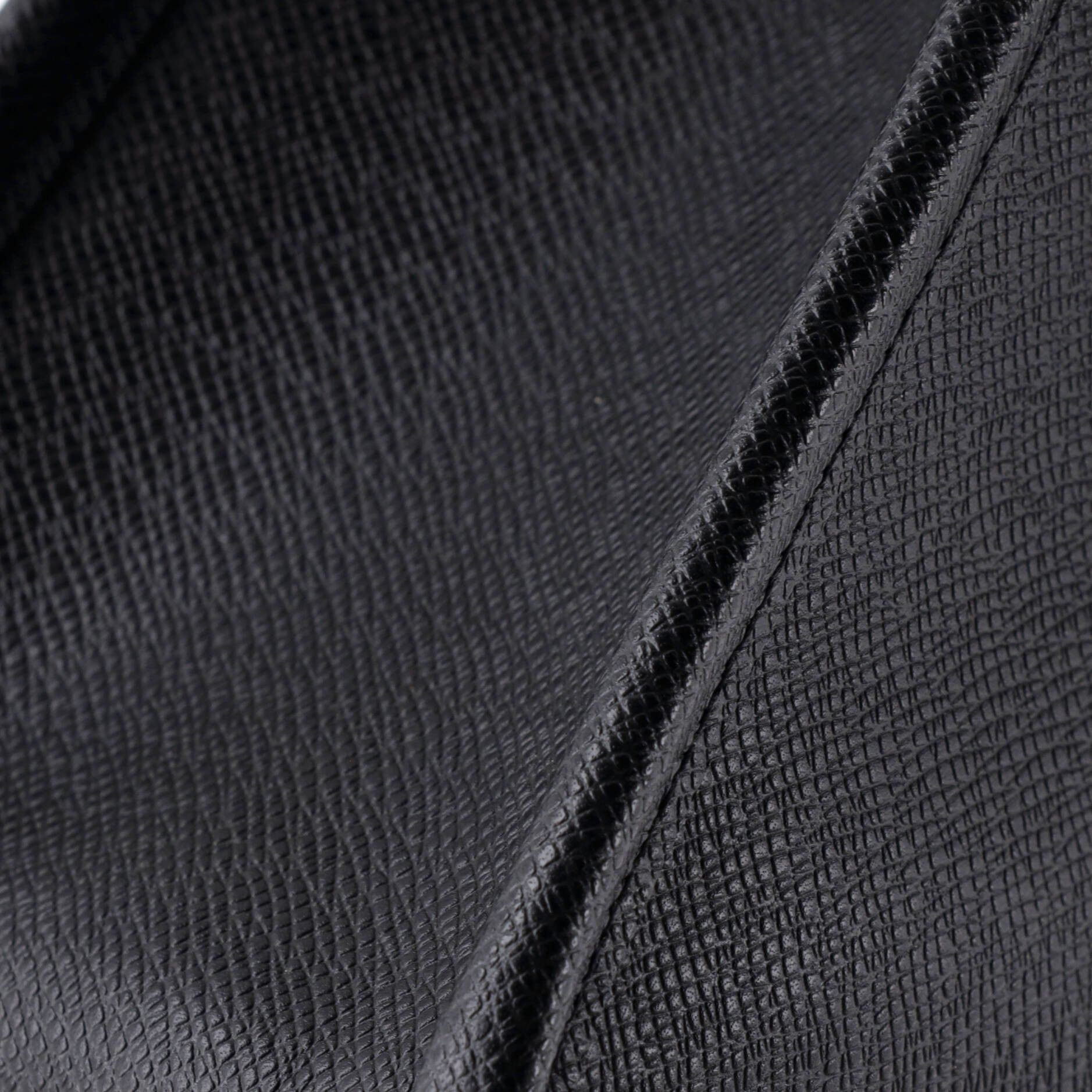 Louis Vuitton Anton Briefcase Taiga Leather Size ONE SIZE - 5 Thumbnail