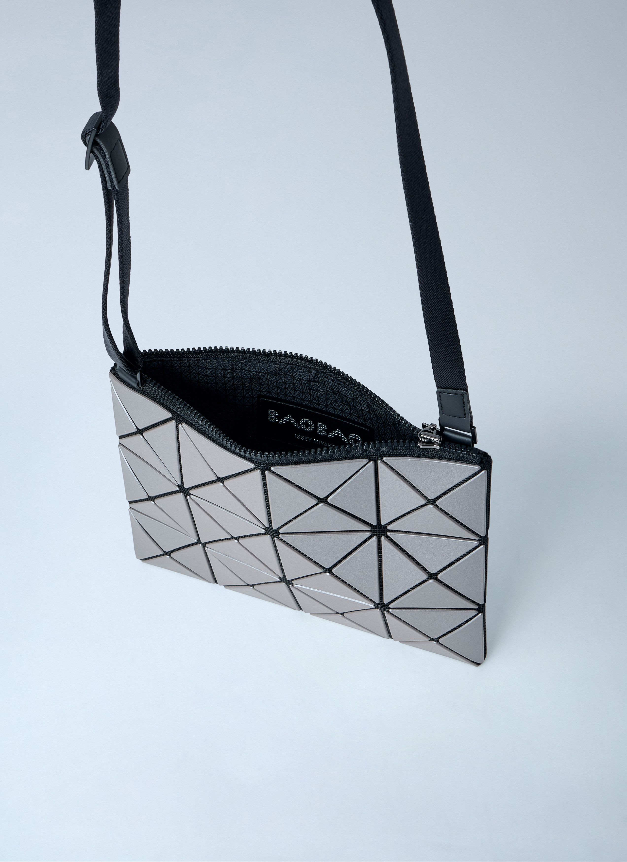 Issey Miyake Bao Bao Lucent Crossbody Bag Size ONE SIZE - 6 Thumbnail