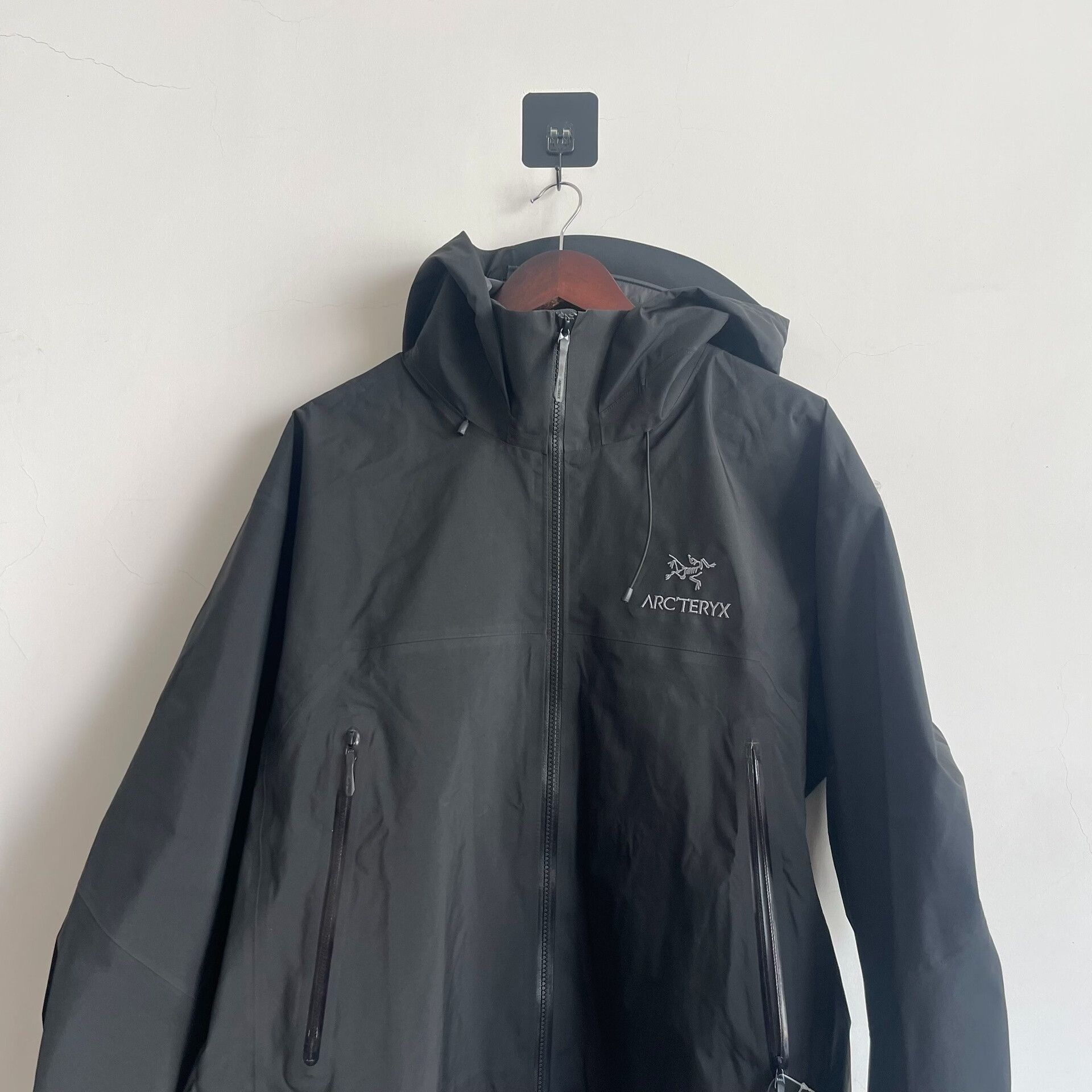 Arc'teryx Arcteryx Beta AR Gore-Tex Hooded Jacket Size US XL / EU 56 / 4 - 3 Thumbnail