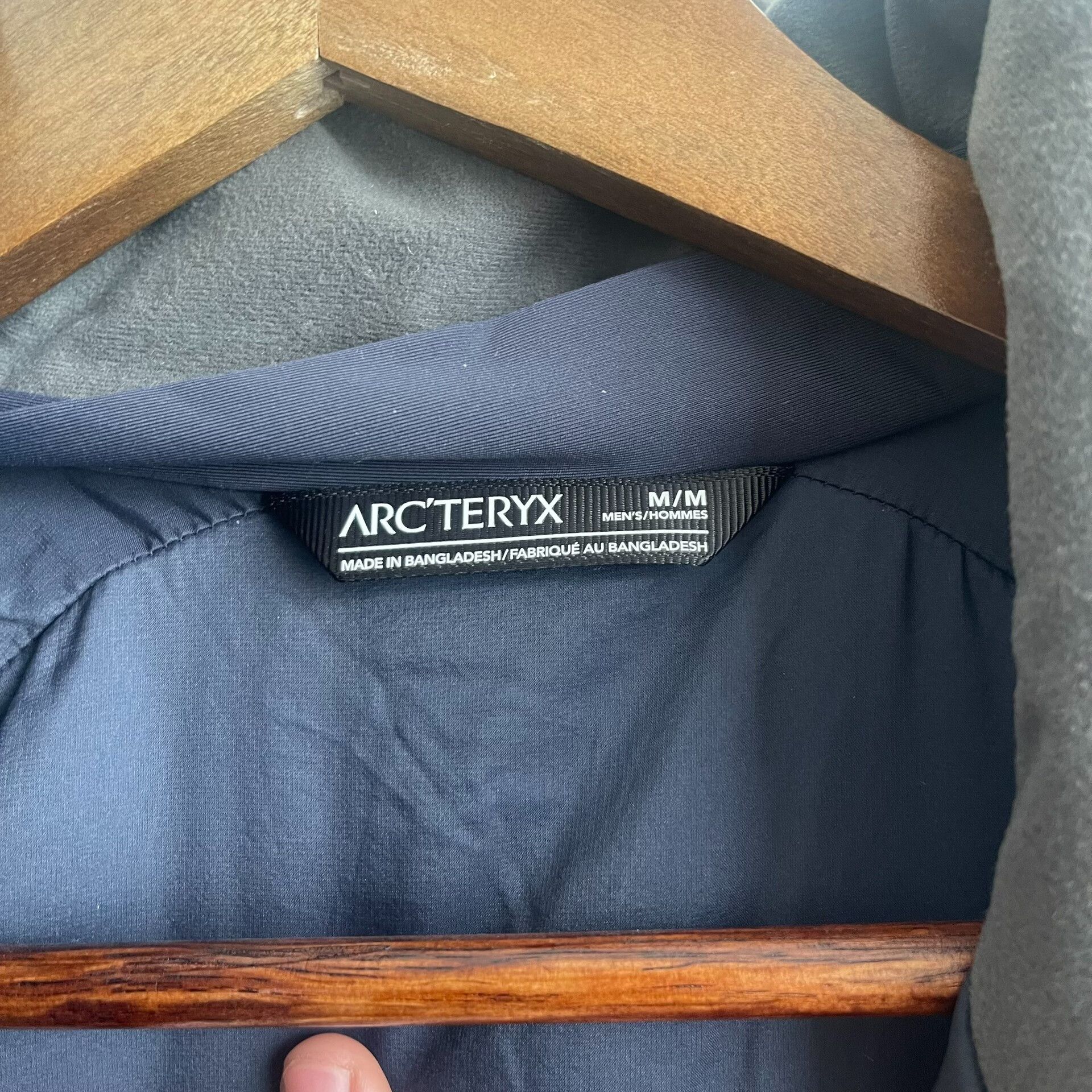 Arc'teryx Arcteryx Atom Heavyweight Jacket Black Blue Size US M / EU 48-50 / 2 - 5 Thumbnail