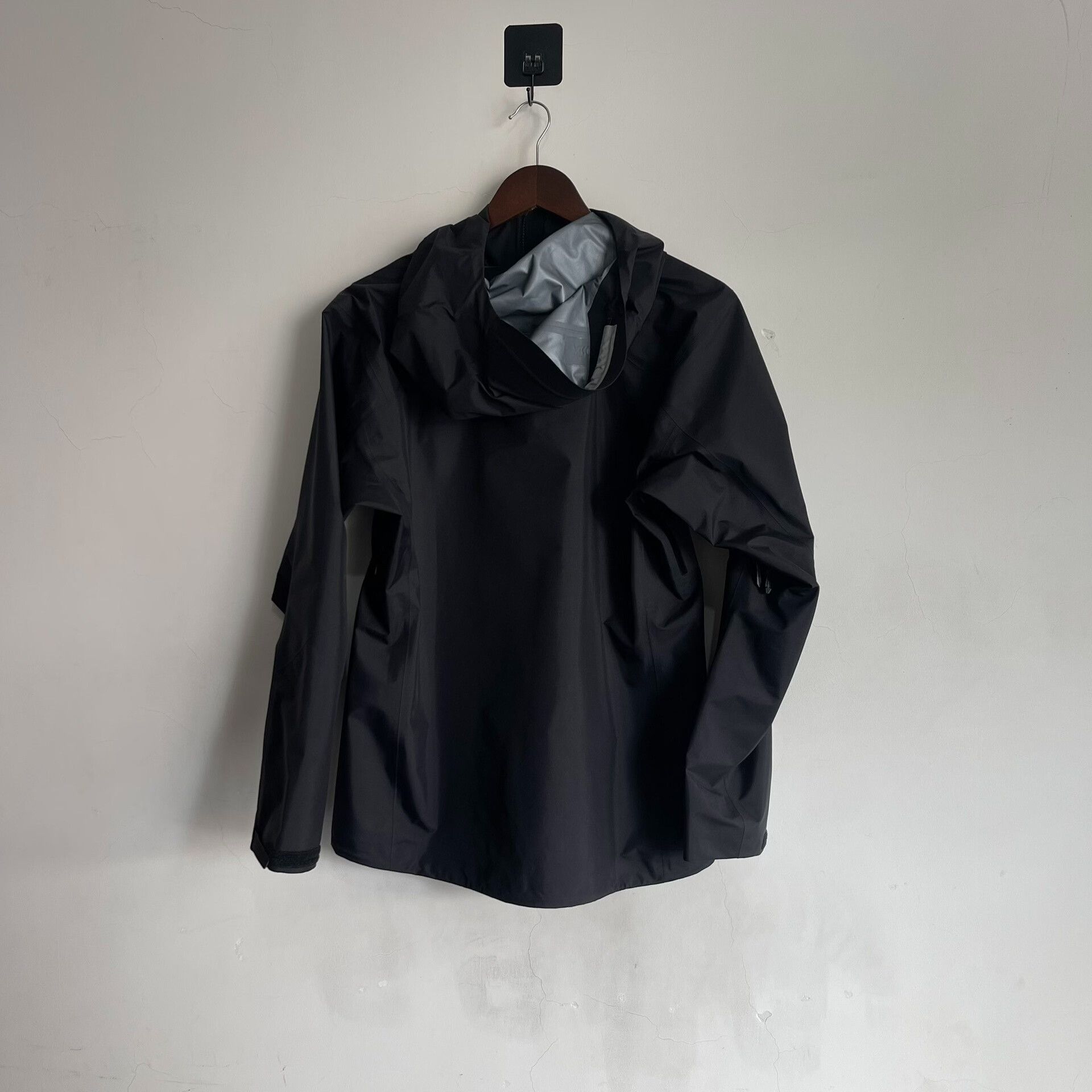 Arc'teryx Arcteryx BETA SL Women's Jacket Black Size M / US 6-8 / IT 42-44 - 9 Thumbnail