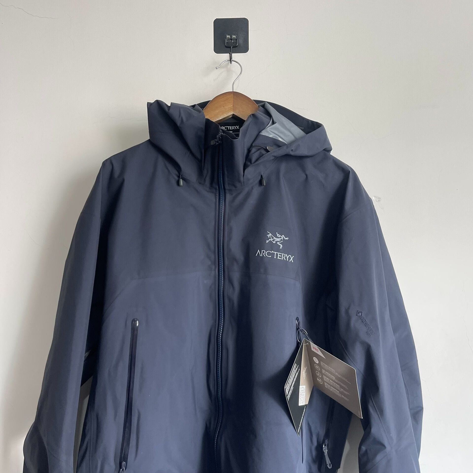 Arc'teryx Arcteryx BETA AR GORE-TEX Jacket Size US XL / EU 56 / 4 - 3 Thumbnail