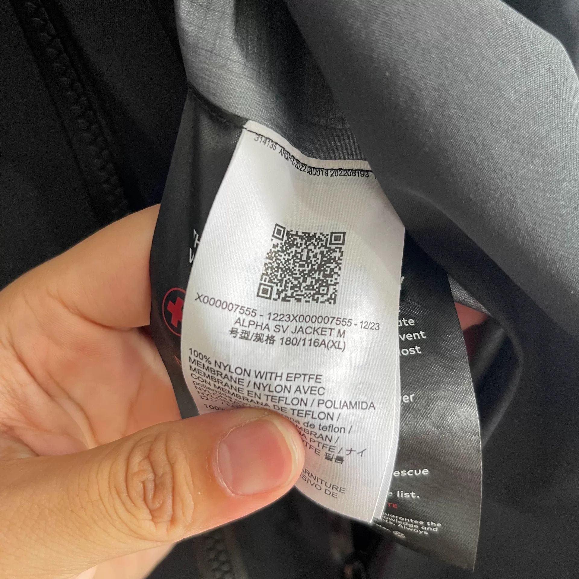 Arc'teryx Arcteryx Alpha SV Gore-Tex Jacket Size US XL / EU 56 / 4 - 4 Thumbnail