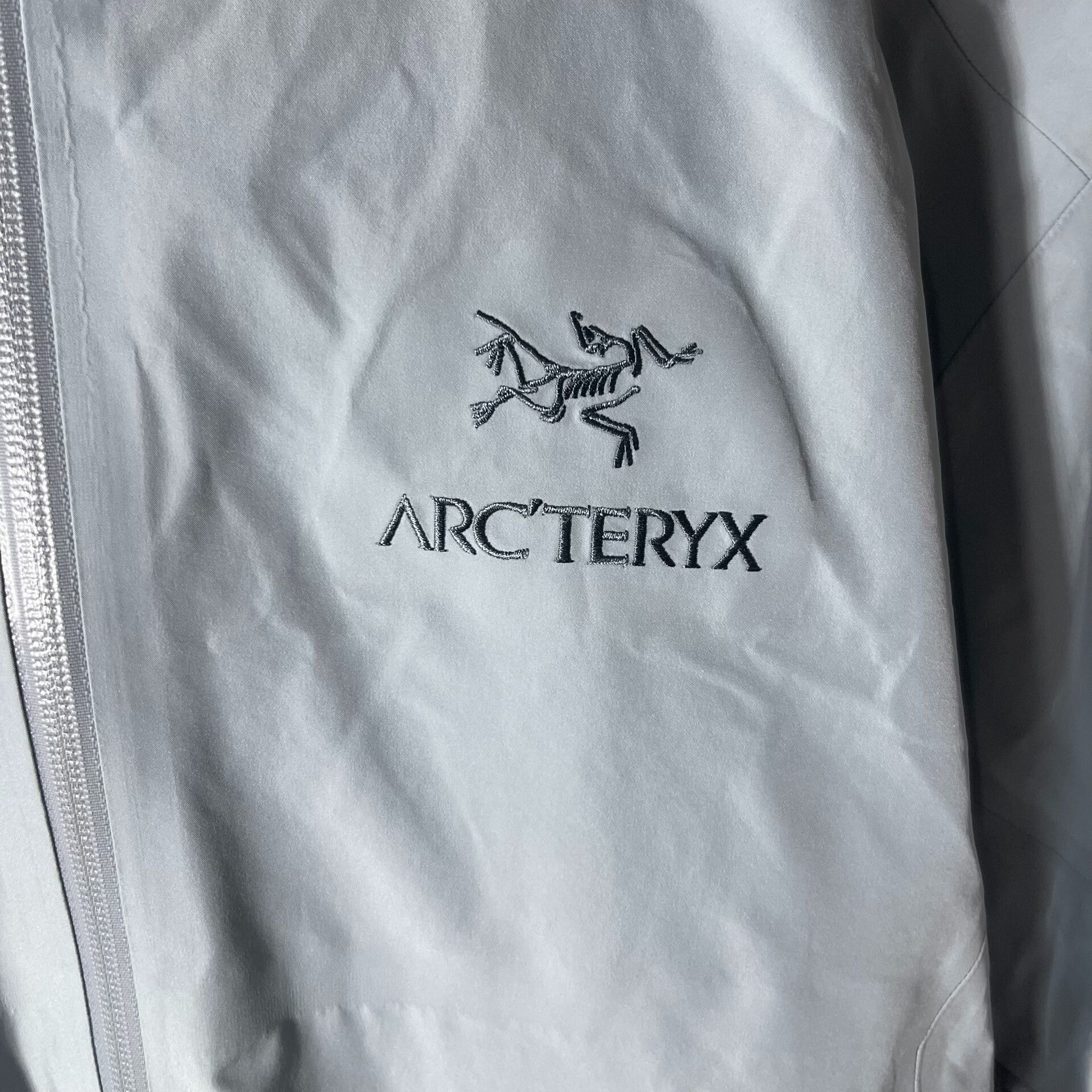 Arc'teryx Arcteryx Beta LT Gore-Tex Jacket for Men Size US M / EU 48-50 / 2 - 3 Thumbnail
