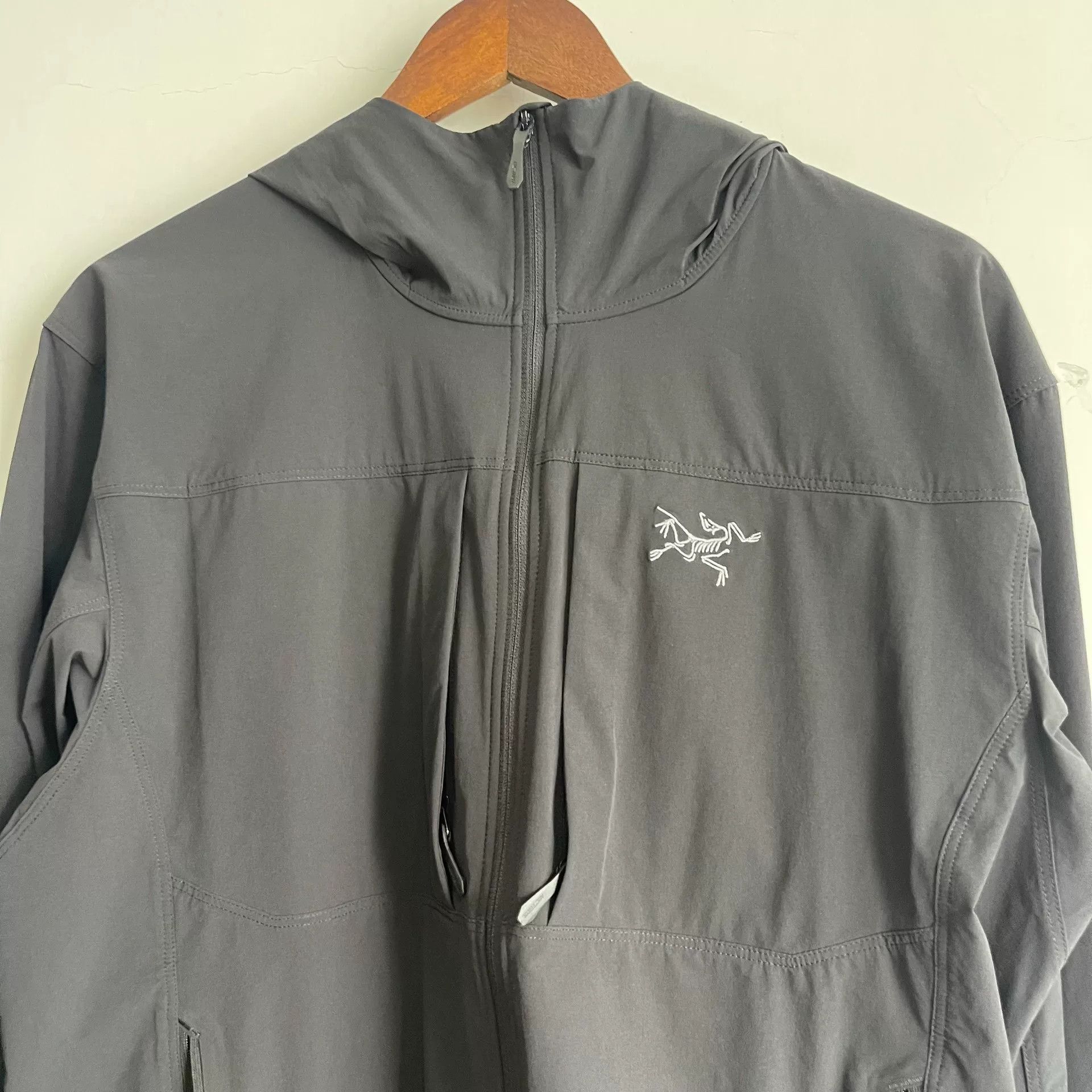 Arc'teryx Arcteryx Gamma Lightweight Hooded Jacket Size US M / EU 48-50 / 2 - 4 Thumbnail