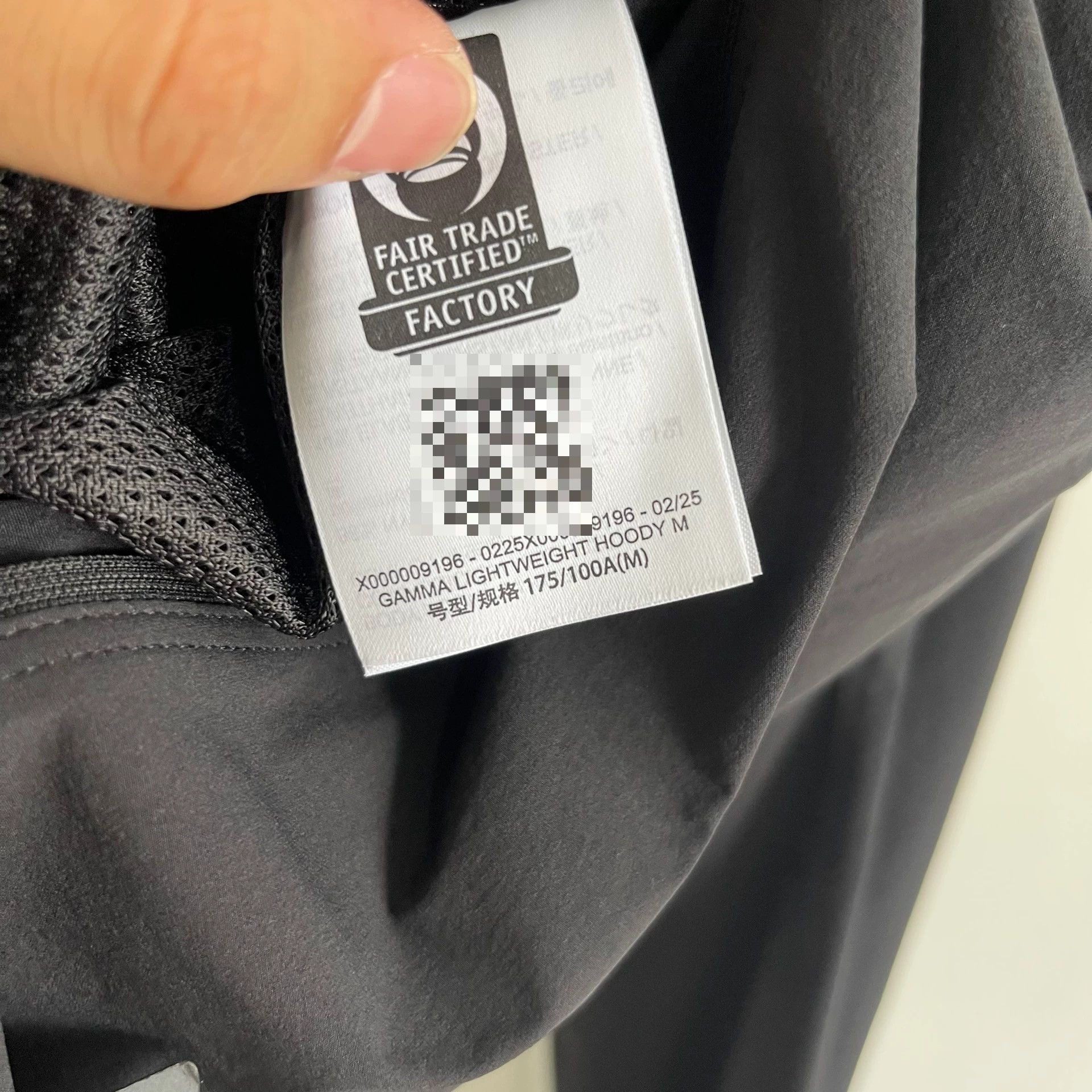 Arc'teryx Arcteryx Gamma Lightweight Hooded Jacket Size US M / EU 48-50 / 2 - 3 Thumbnail