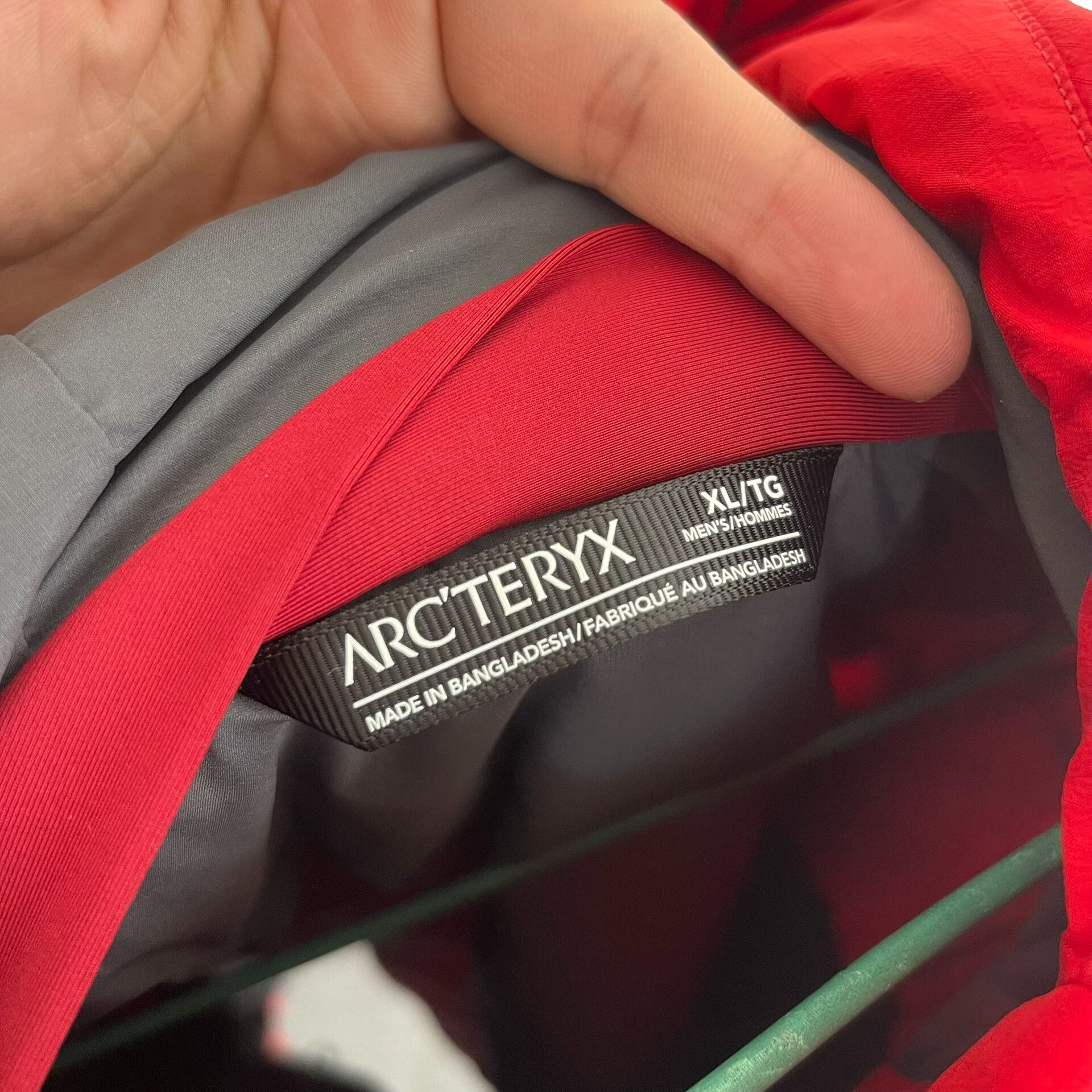 Arc'teryx Arcteryx Atom Heavyweight Hoody Red Size US XL / EU 56 / 4 - 4 Thumbnail