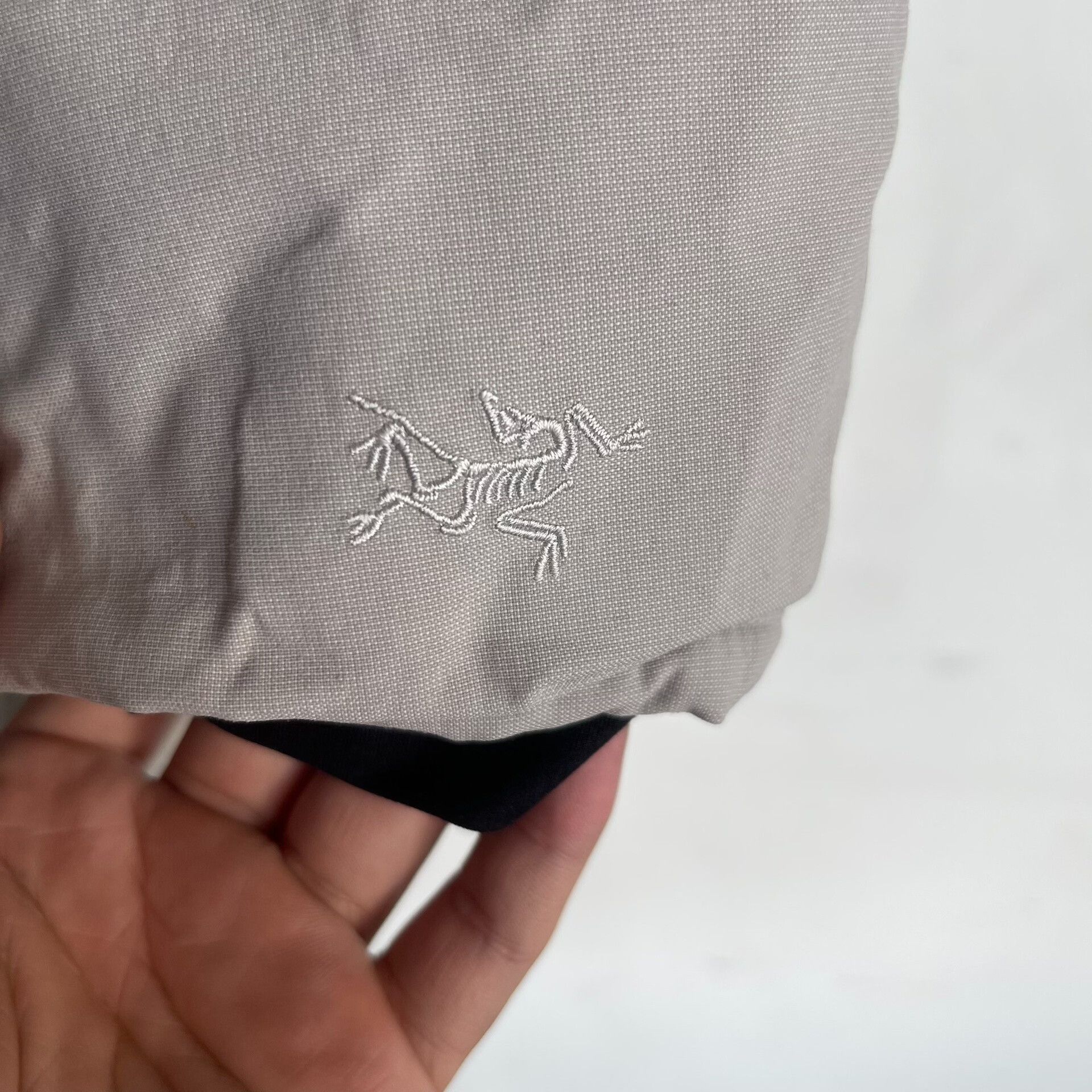 Arc'teryx Arcteryx Women's Centrale Parka Jacket Size M / US 6-8 / IT 42-44 - 2 Thumbnail