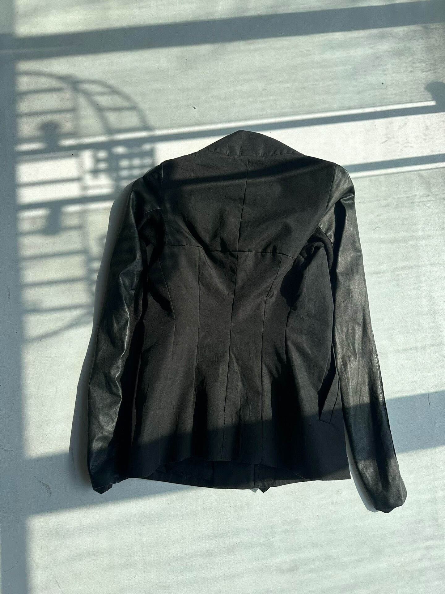 Rick Owens Rick Owens Women's Low Neck Leather Jacket Size M / US 6-8 / IT 42-44 - 2 Thumbnail