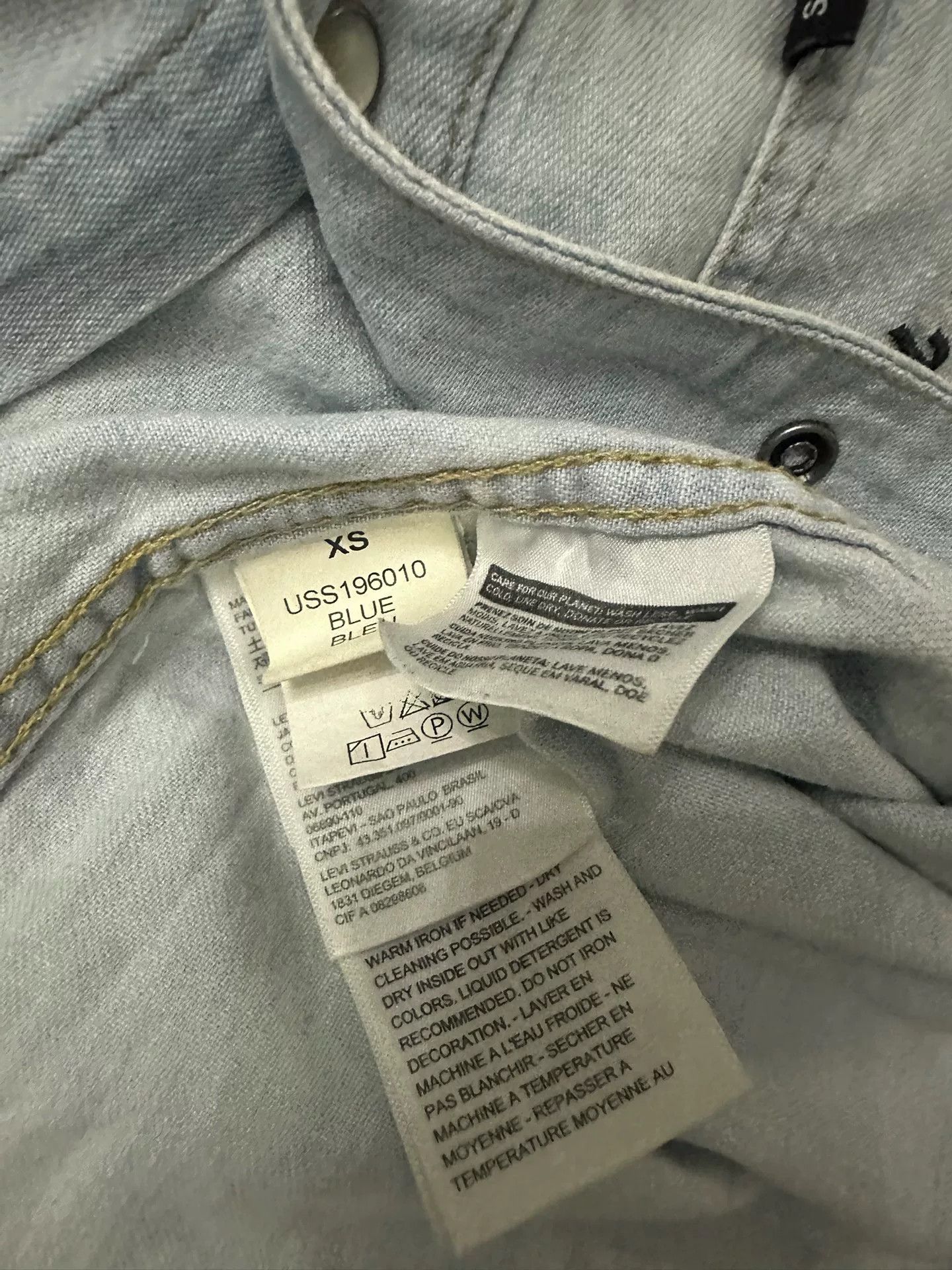 Vetements Vetements Denim Embroidered Shirt Size XS Size US XS / EU 42 / 0 - 4 Thumbnail