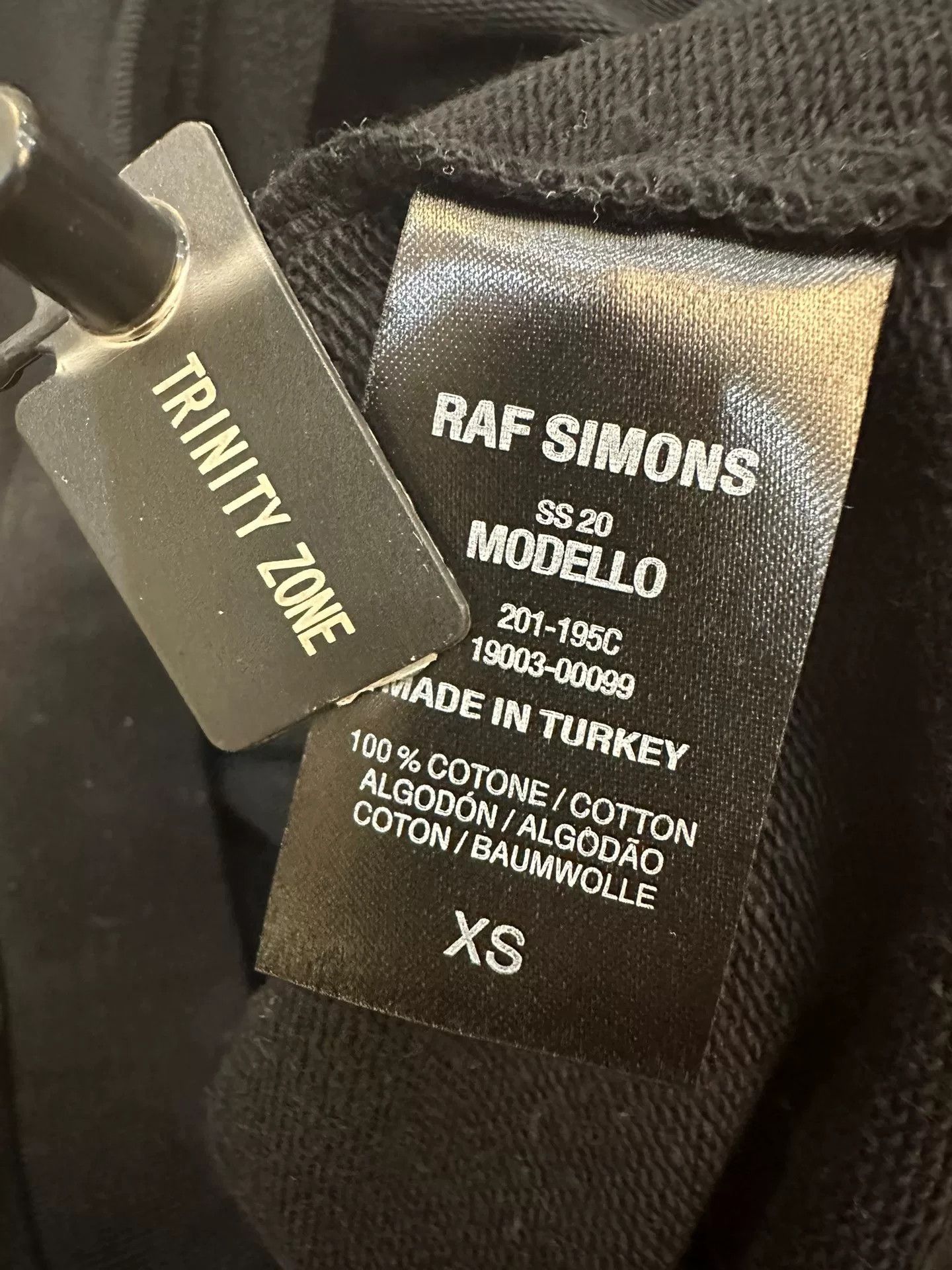 Raf Simons Raf Simons Black Sleeveless Hoodie Size US XS / EU 42 / 0 - 3 Thumbnail
