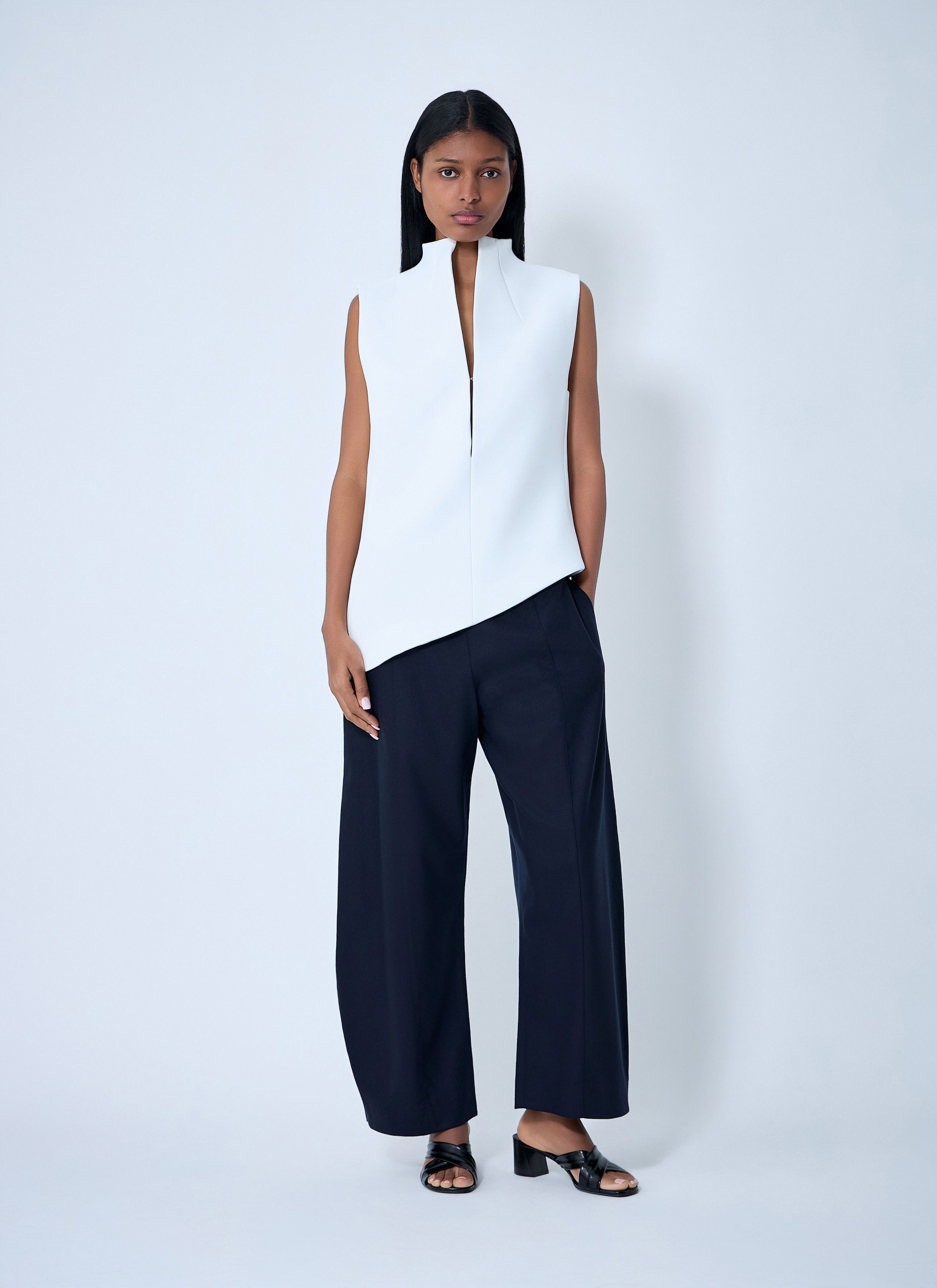 KHAITE Von Top Size M / US 6-8 / IT 42-44 - 2 Thumbnail