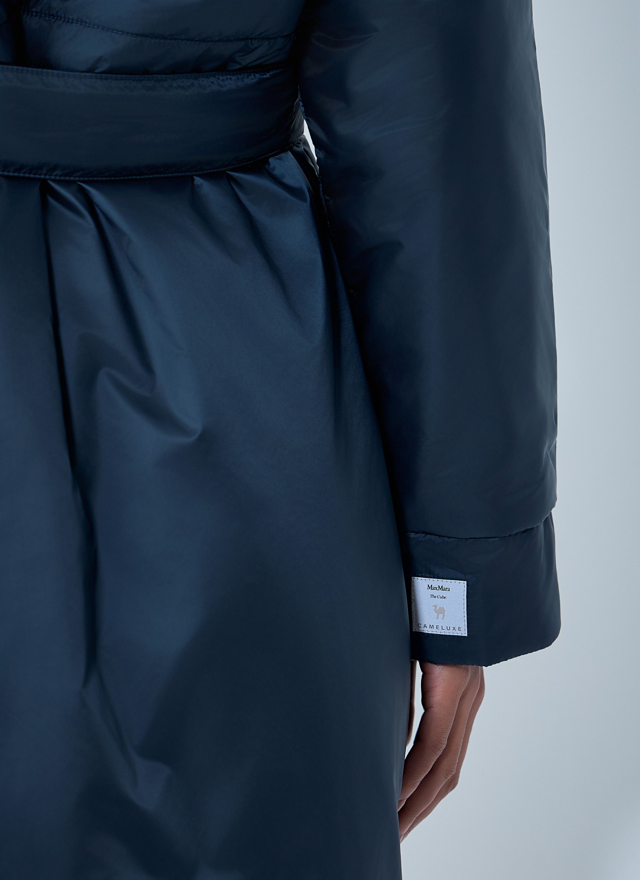 Max Mara Hooded Quilted Coat with Belt Size M / US 6-8 / IT 42-44 - 6 Thumbnail