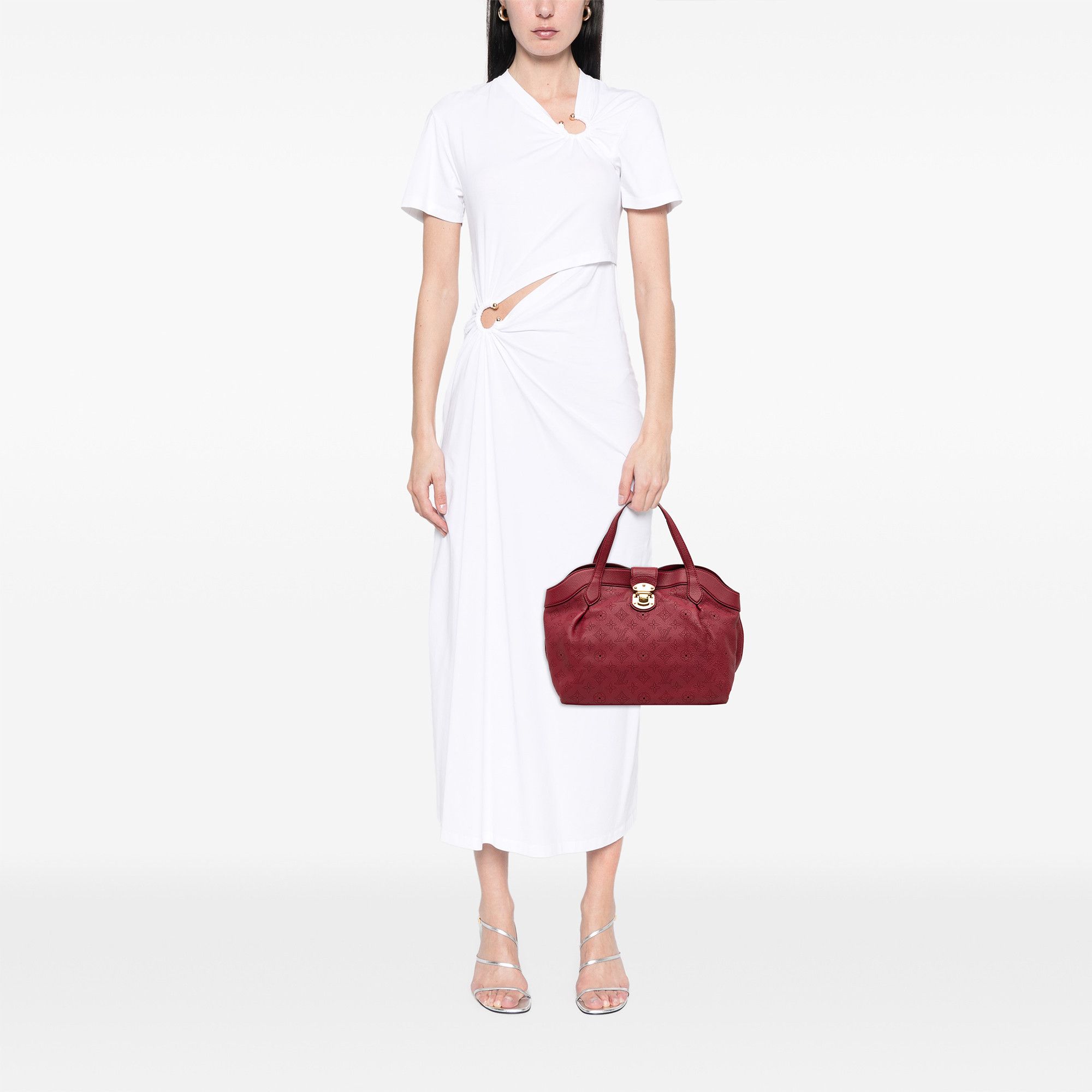 Louis Vuitton Louis Vuitton Monogram Mahina Cirrus PM Size ONE SIZE - 11 Thumbnail