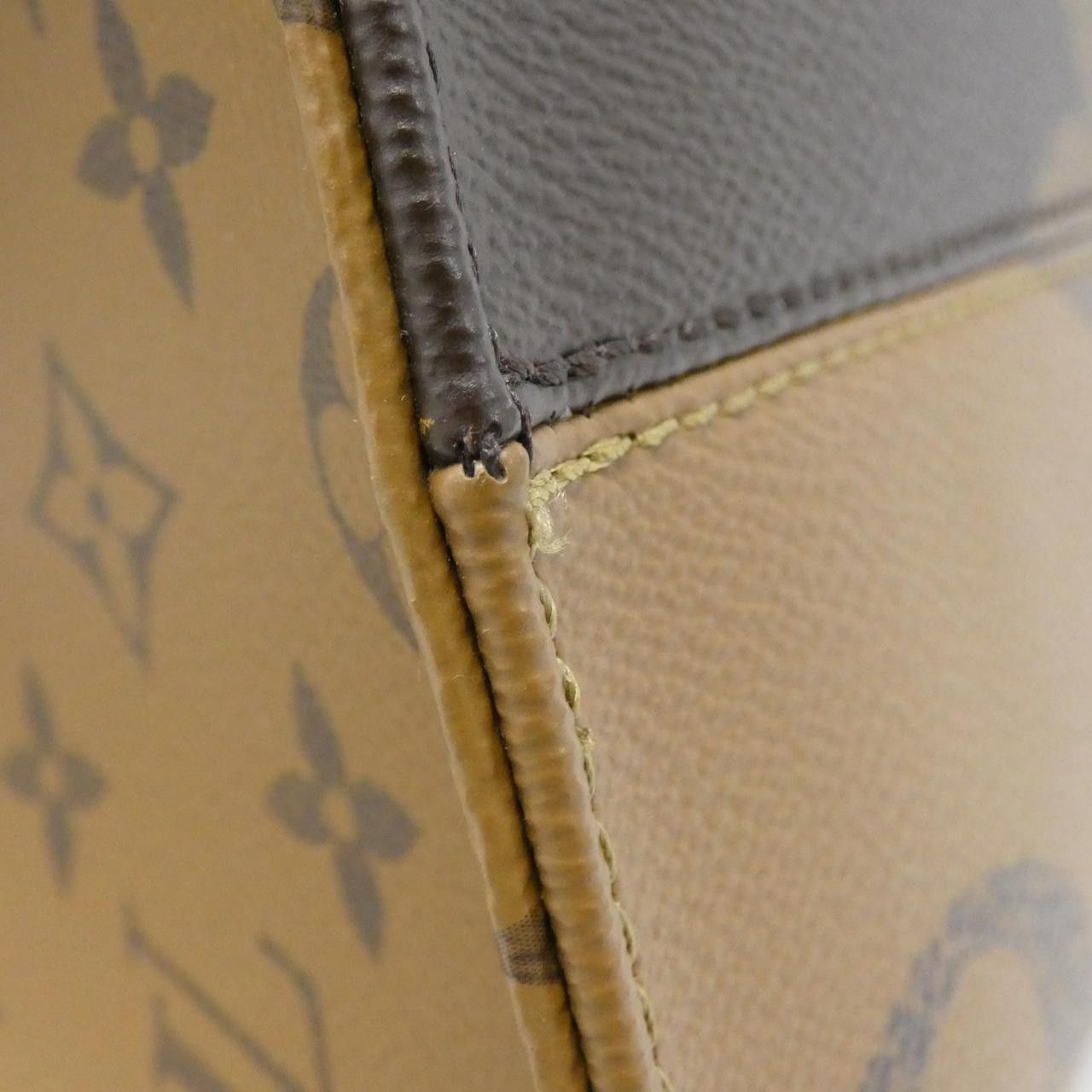 Louis Vuitton Louis Vuitton Louis Vuitton OnTheGo Monogram Coated Canvas Bag Textile Tote Bag M45321 DUTY FREE for USA Size ONE SIZE - 4 Thumbnail