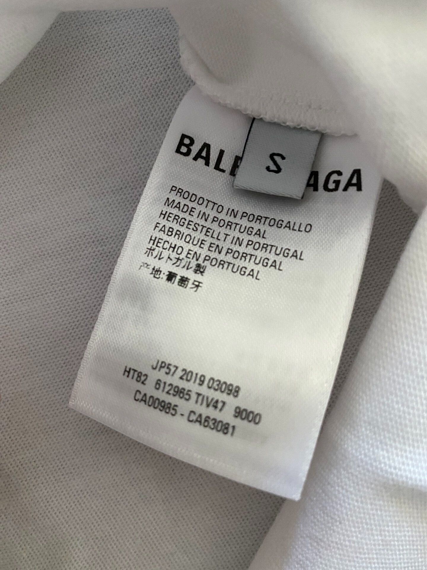Balenciaga Balenciaga Short Sleeve Portrait Band Tee Size US S / EU 44-46 / 1 - 3 Thumbnail