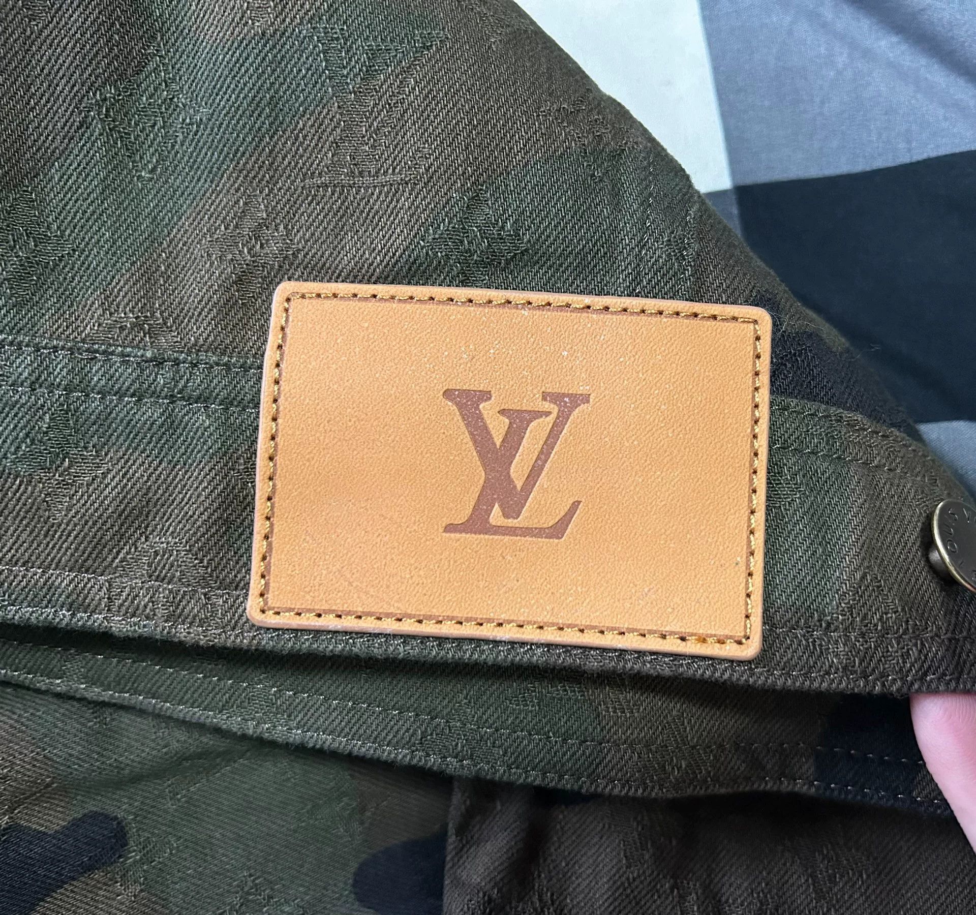 Louis Vuitton Louis Vuitton Camouflage Denim Jacket Size US M / EU 48-50 / 2 - 3 Thumbnail
