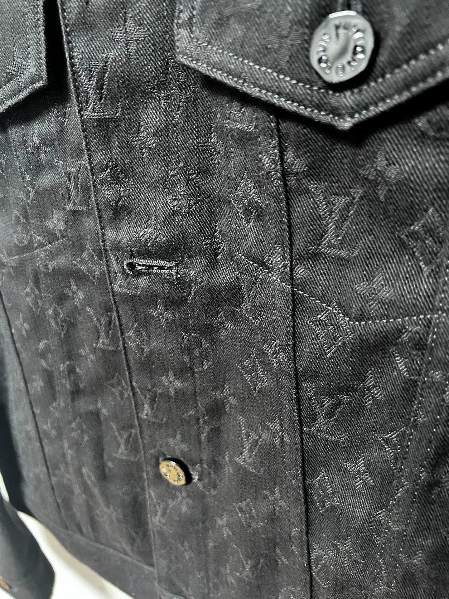 Louis Vuitton Louis Vuitton Black Patterned Denim Jacket Size US S / EU 44-46 / 1 - 3 Thumbnail