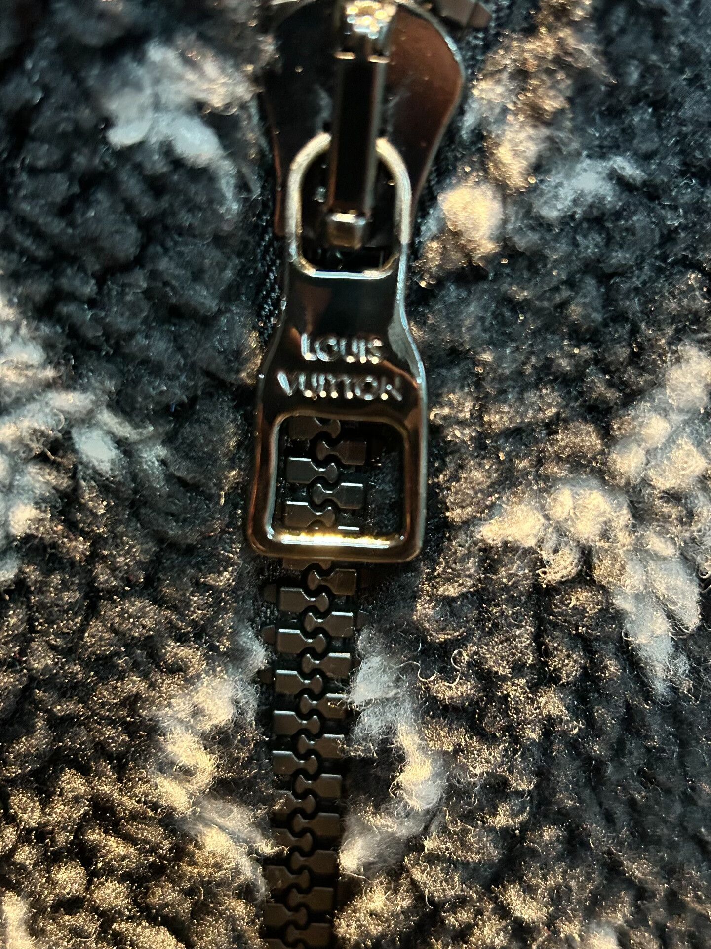 Louis Vuitton Louis Vuitton Teddy Coat Black XXL Size XXL / US 16-18 / IT 52-54 - 4 Thumbnail