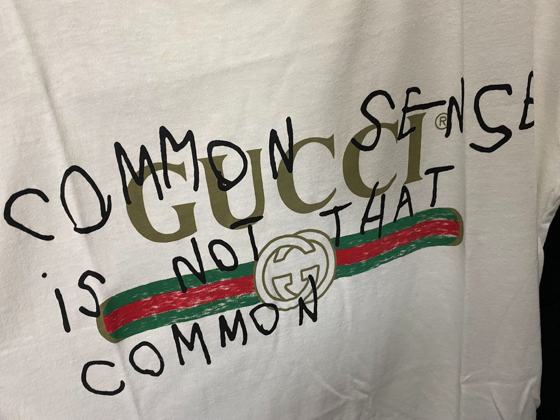 Gucci Gucci Graffiti Short Sleeve T-Shirt Size XS / US 0-2 / IT 36-38 - 3 Thumbnail