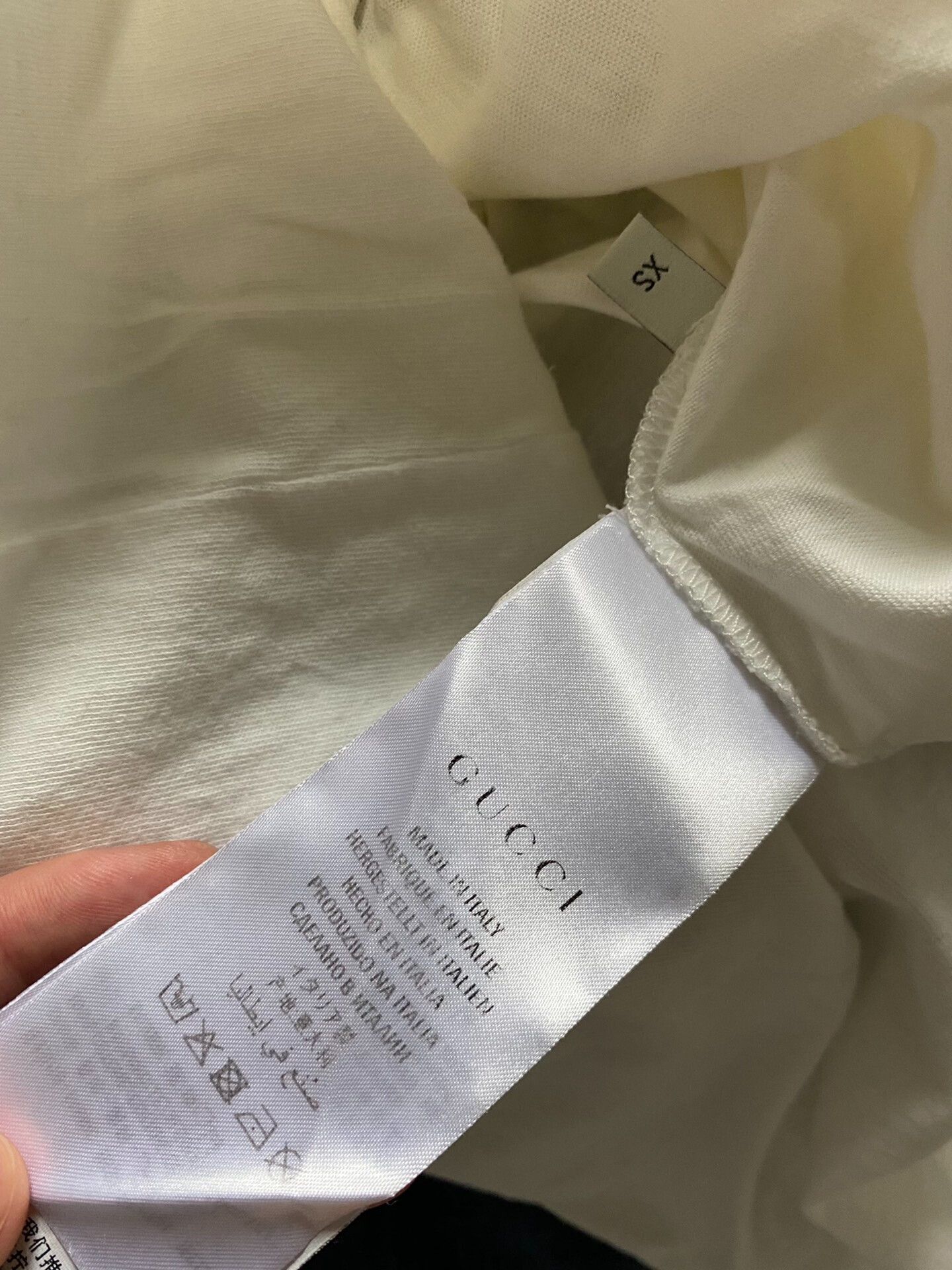 Gucci Gucci Graffiti Short Sleeve T-Shirt Size XS / US 0-2 / IT 36-38 - 4 Thumbnail