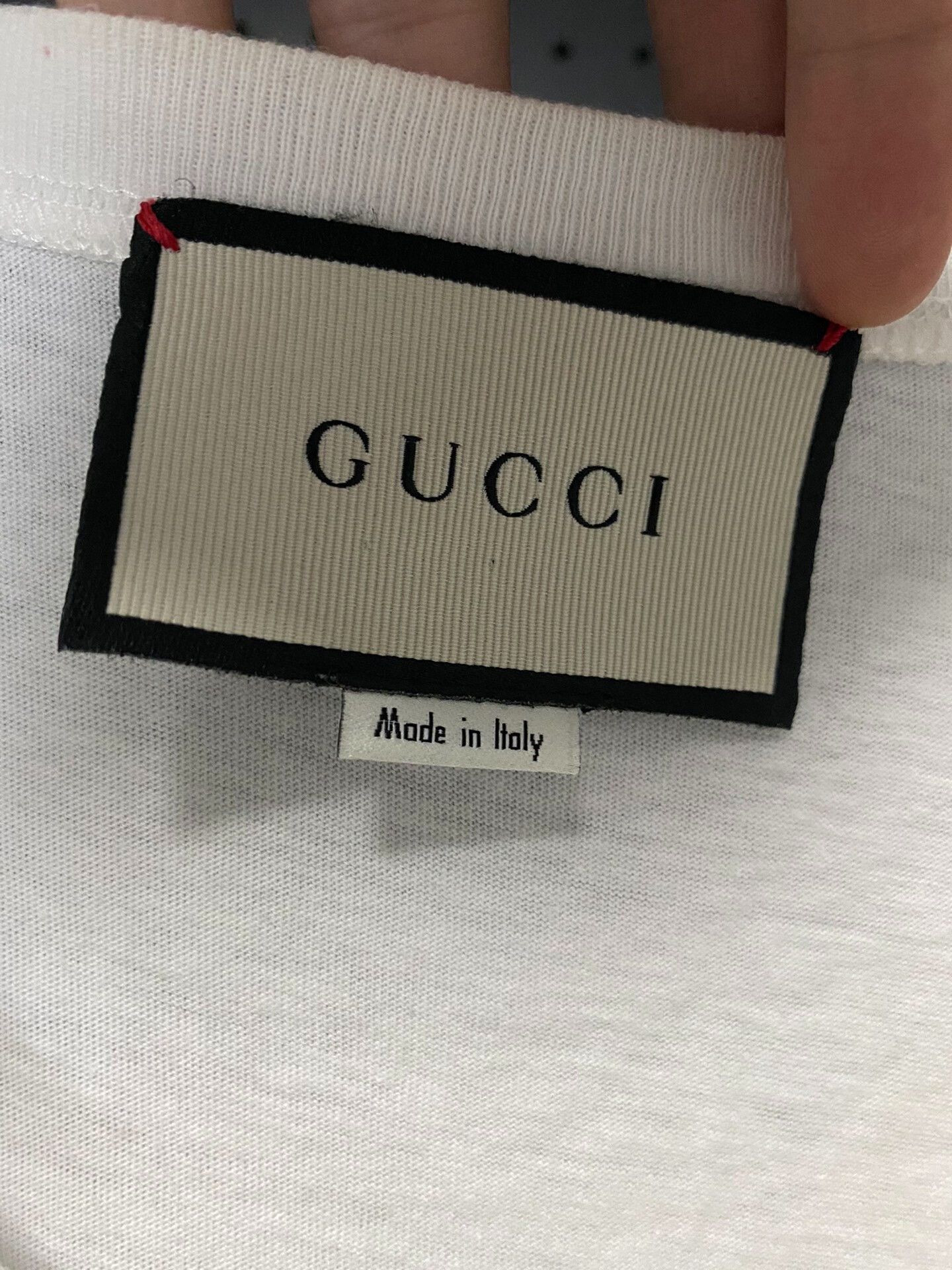 Gucci Gucci Graffiti Short Sleeve T-Shirt Size XS / US 0-2 / IT 36-38 - 2 Thumbnail