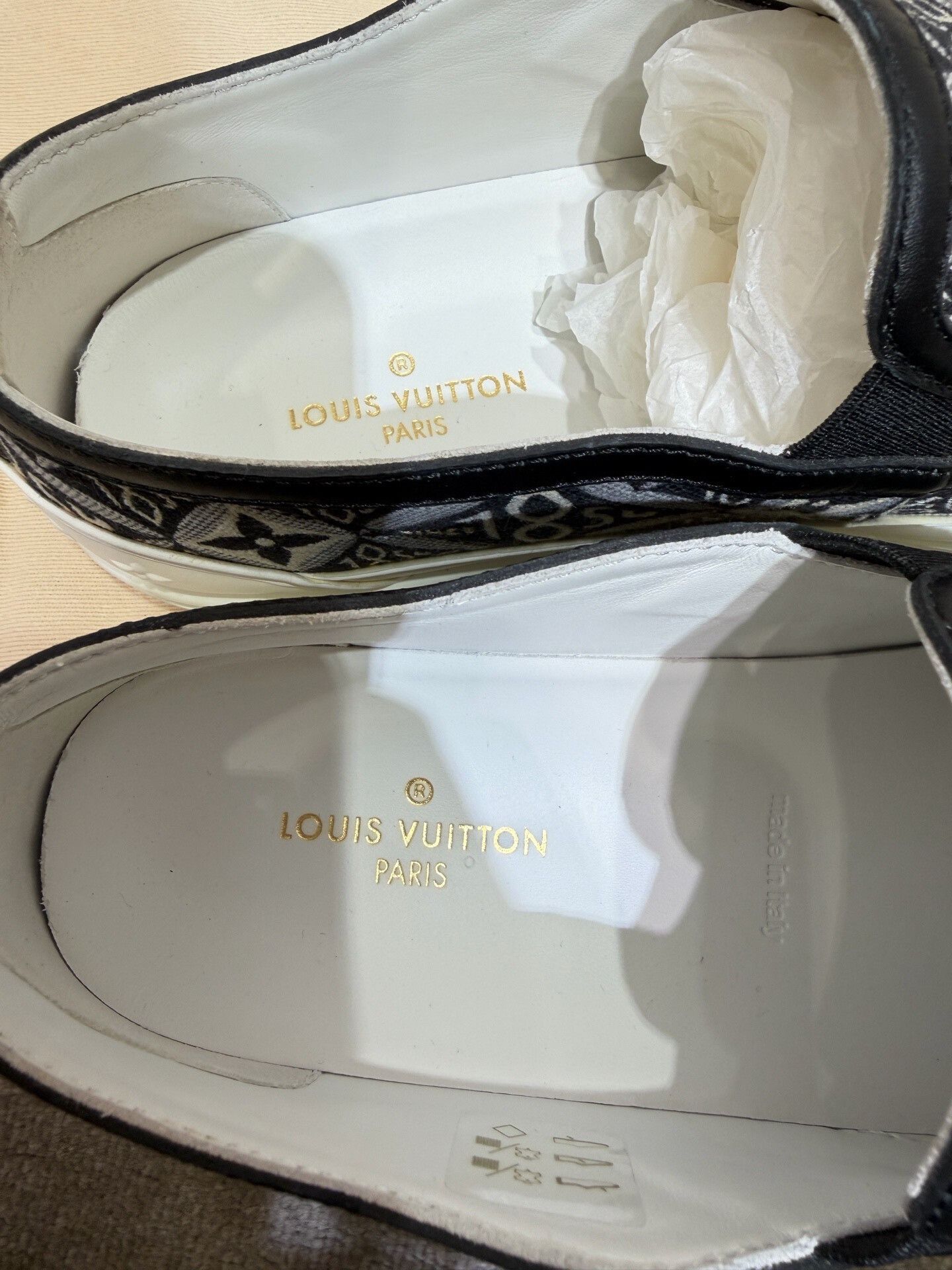 Louis Vuitton Louis Vuitton Limited Edition Slip-On Sneakers Size US 8 / EU 41 - 6 Thumbnail