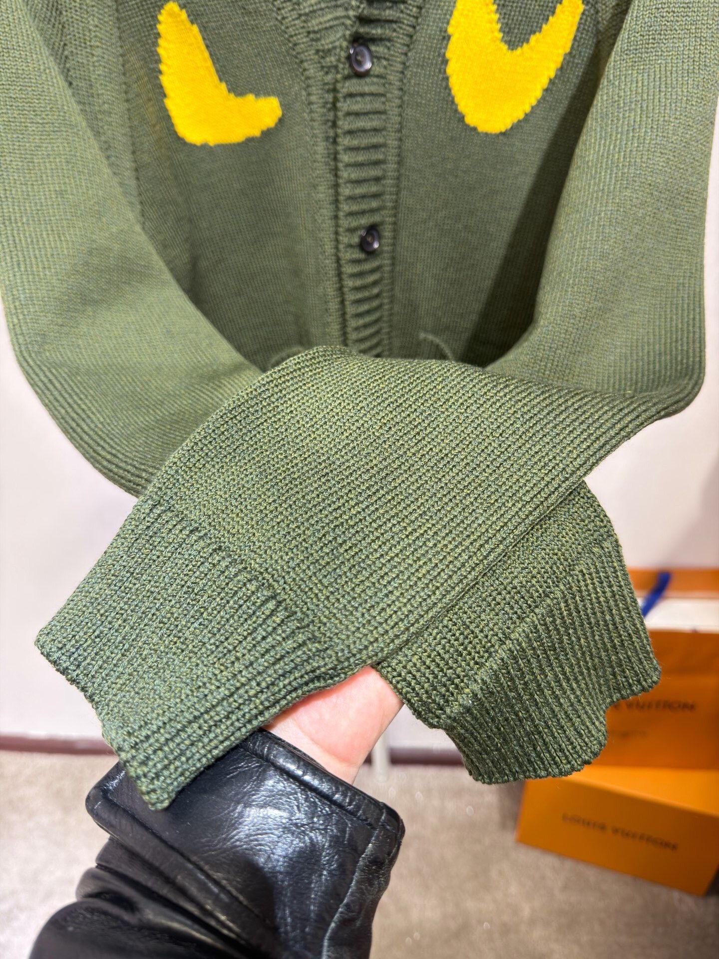 Louis Vuitton Louis Vuitton Nigo Collaboration Green Sweater Size US M / EU 48-50 / 2 - 5 Thumbnail