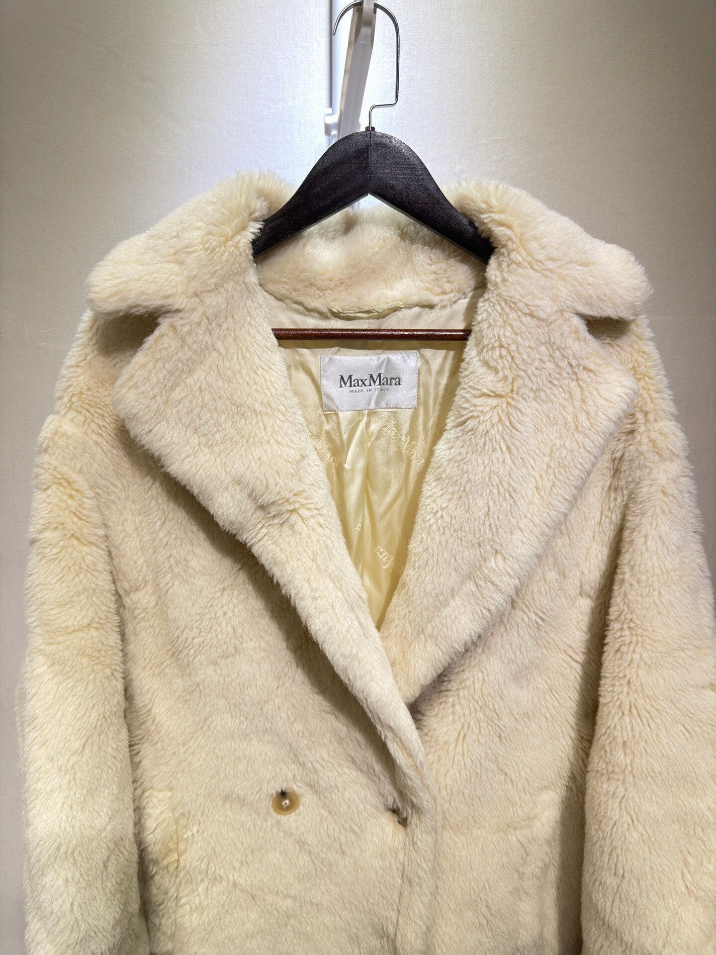 Max Mara Maxmara Teddy Collection White Coat Size S / US 4 / IT 40 - 3 Thumbnail