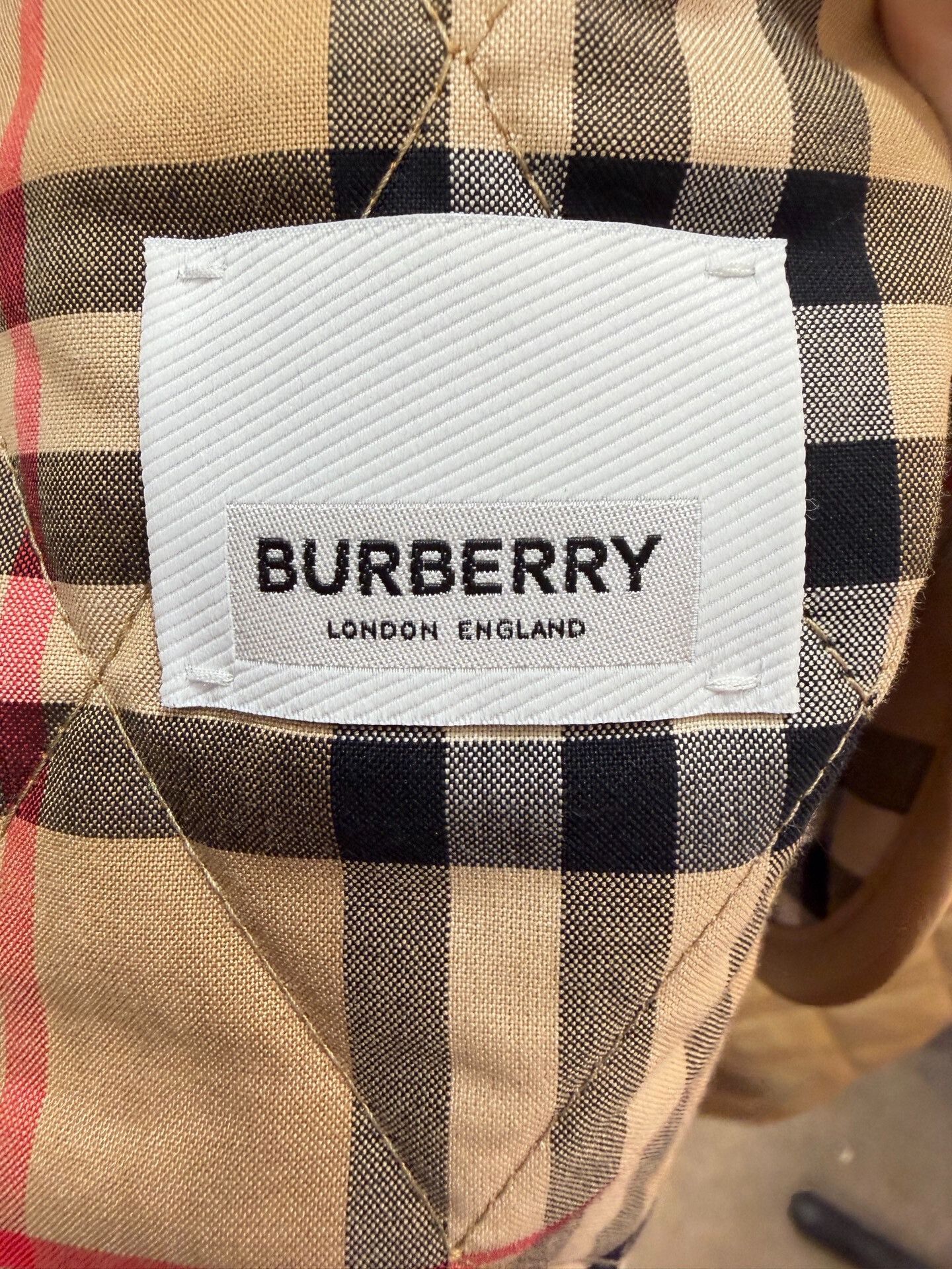 Burberry Burberry Beige Quilted Cotton Coat XL Size US XL / EU 56 / 4 - 6 Thumbnail