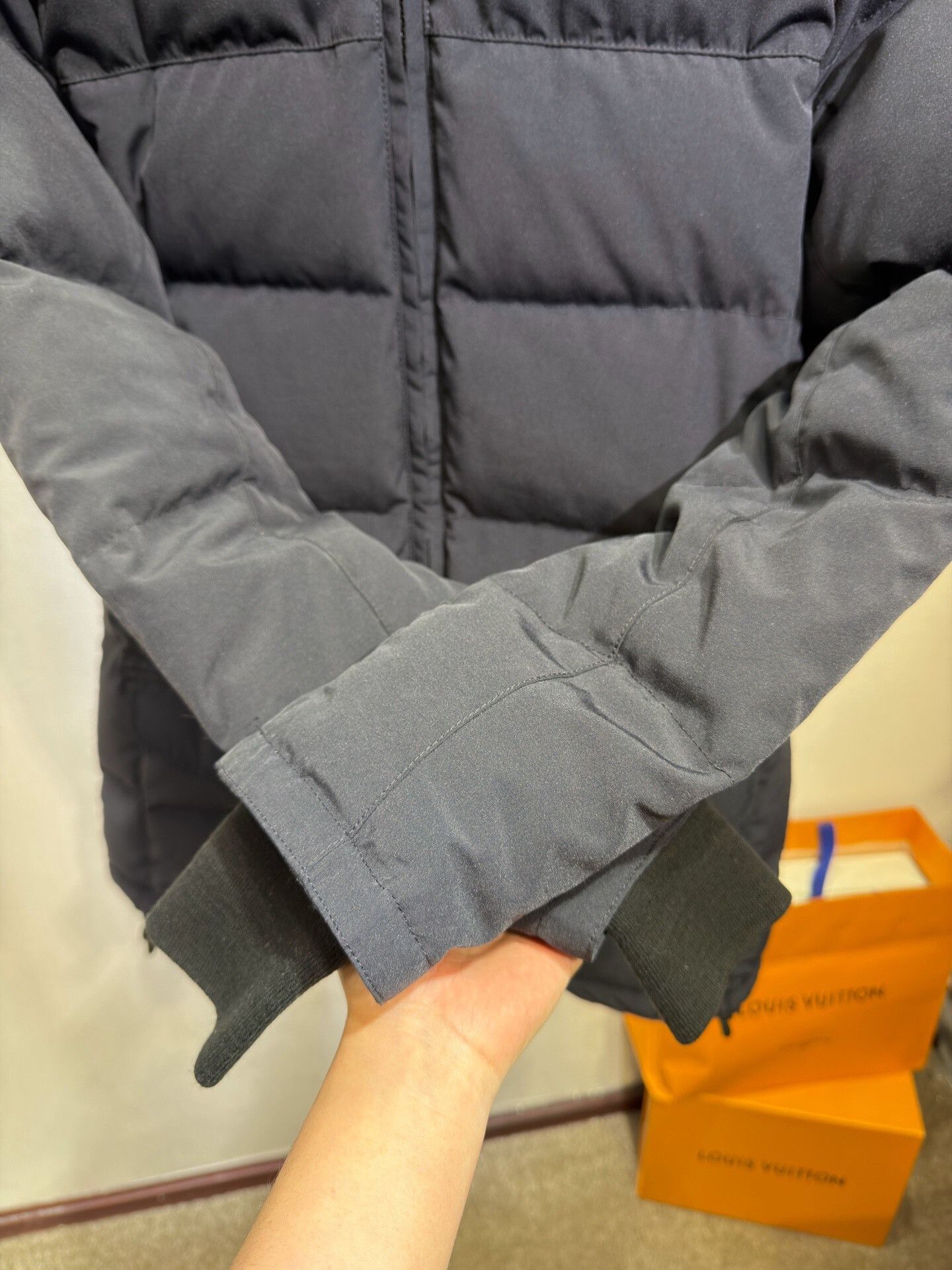 Canada Goose Canada Goose Navy Blue Hooded Down Jacket Size US M / EU 48-50 / 2 - 4 Thumbnail