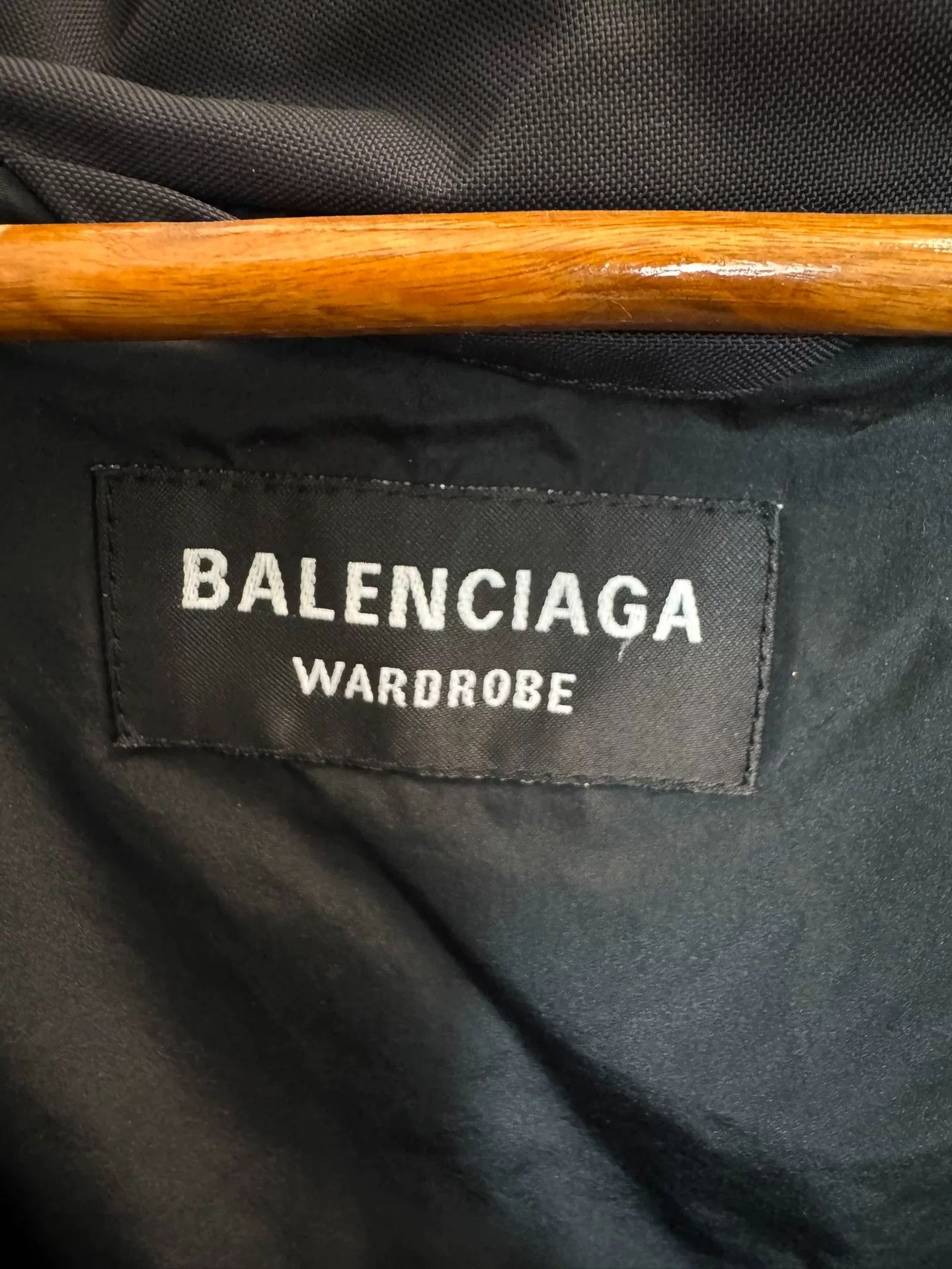 Balenciaga Balenciaga Black BB Icon Puffer Coat Size US S / EU 44-46 / 1 - 5 Thumbnail