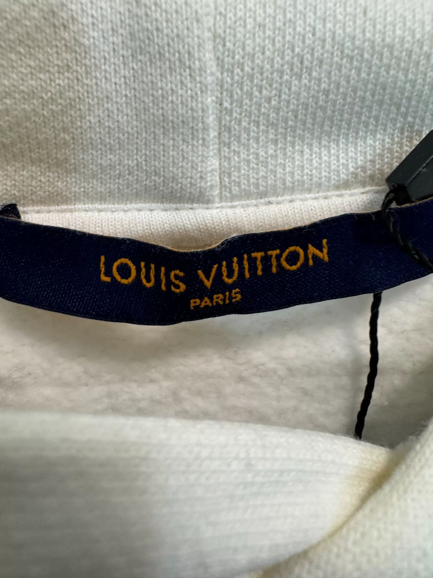 Louis Vuitton Louis Vuitton White Hooded Sweatshirt Size S Size S / US 4 / IT 40 - 4 Thumbnail