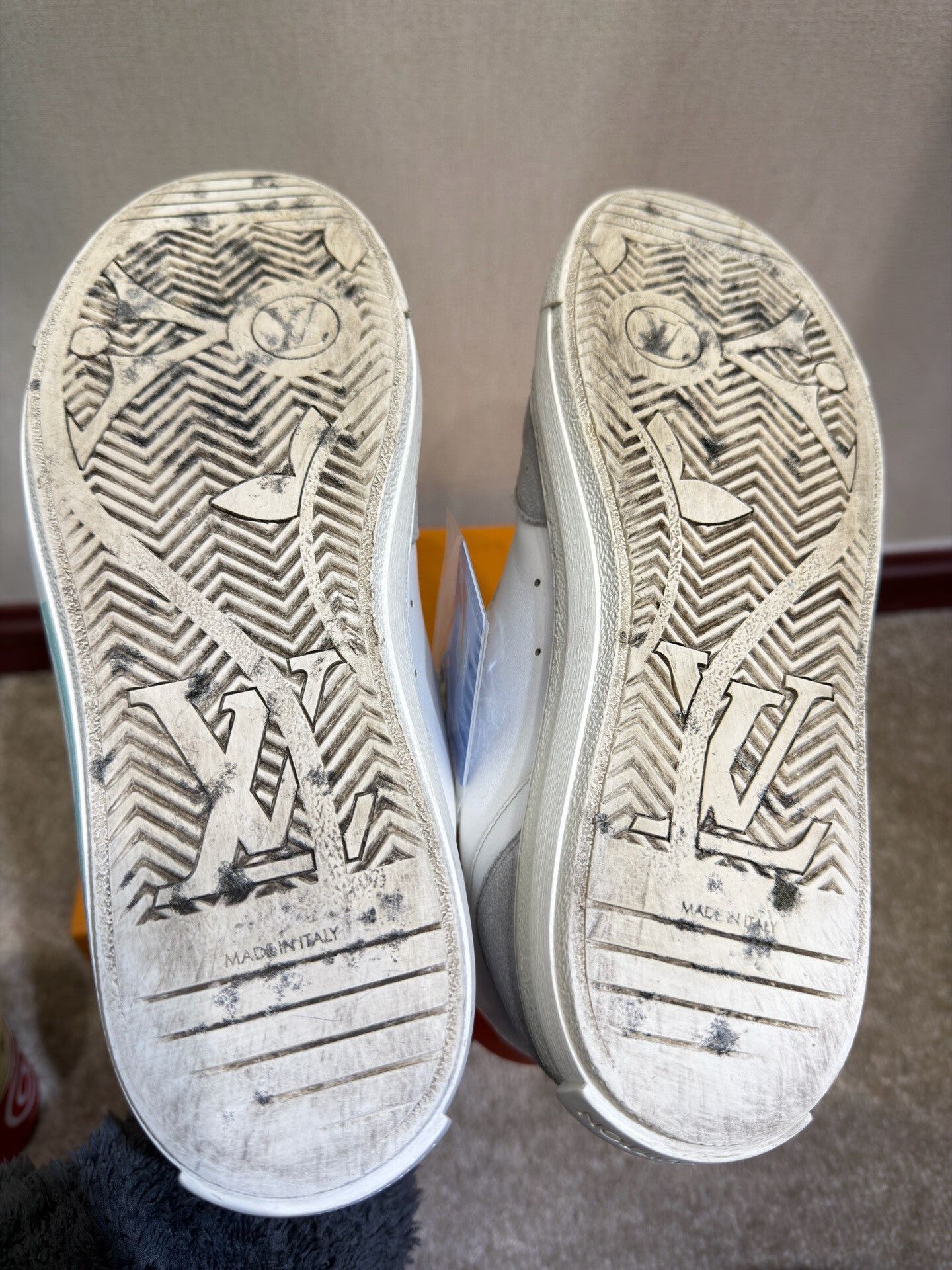 Louis Vuitton Louis Vuitton High-Top Sneakers in White Green Size US 8 / EU 41 - 5 Thumbnail