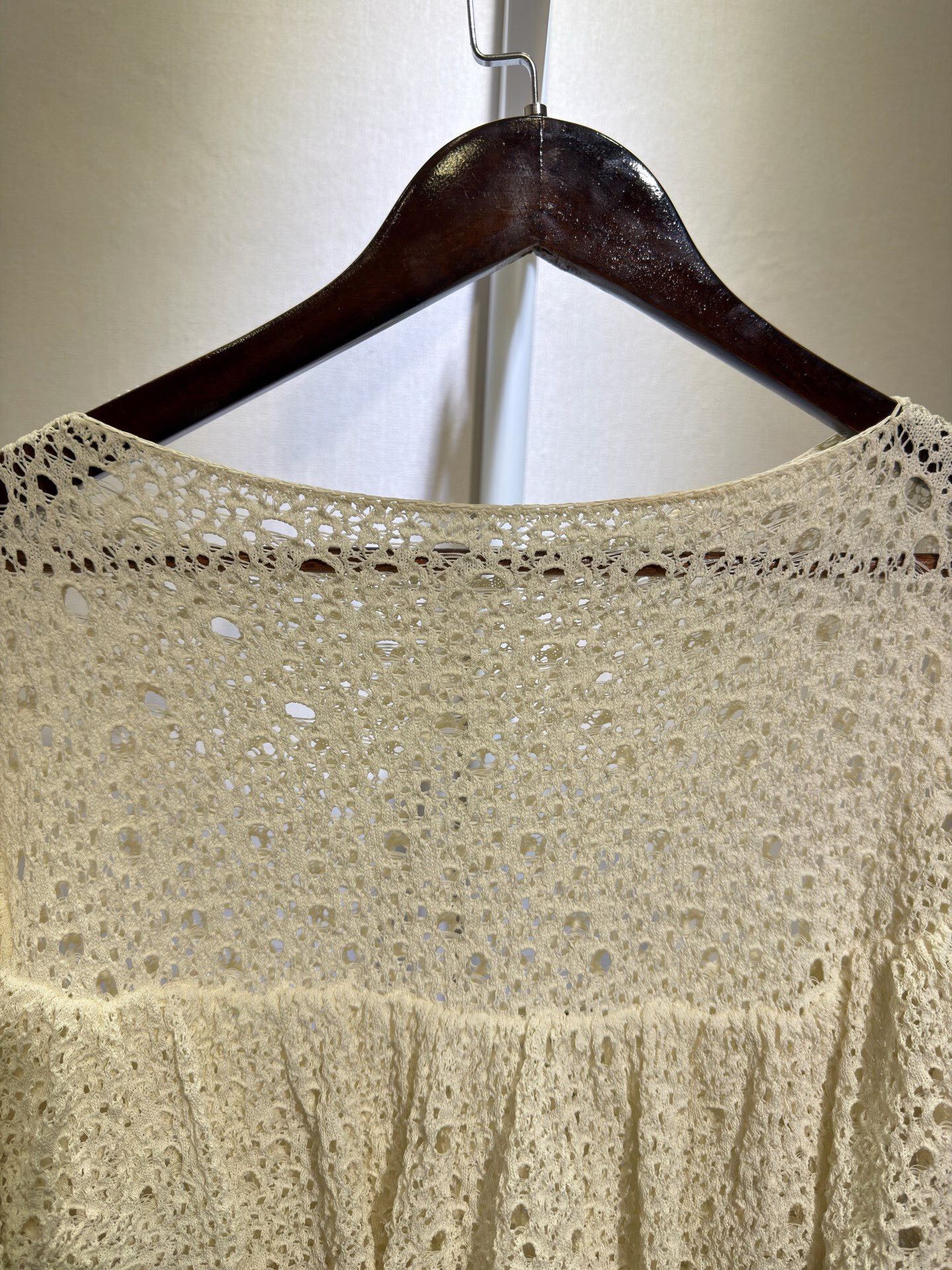 Chanel Chanel White Hollow Cape Top Size 38 Size S / US 4 / IT 40 - 3 Thumbnail