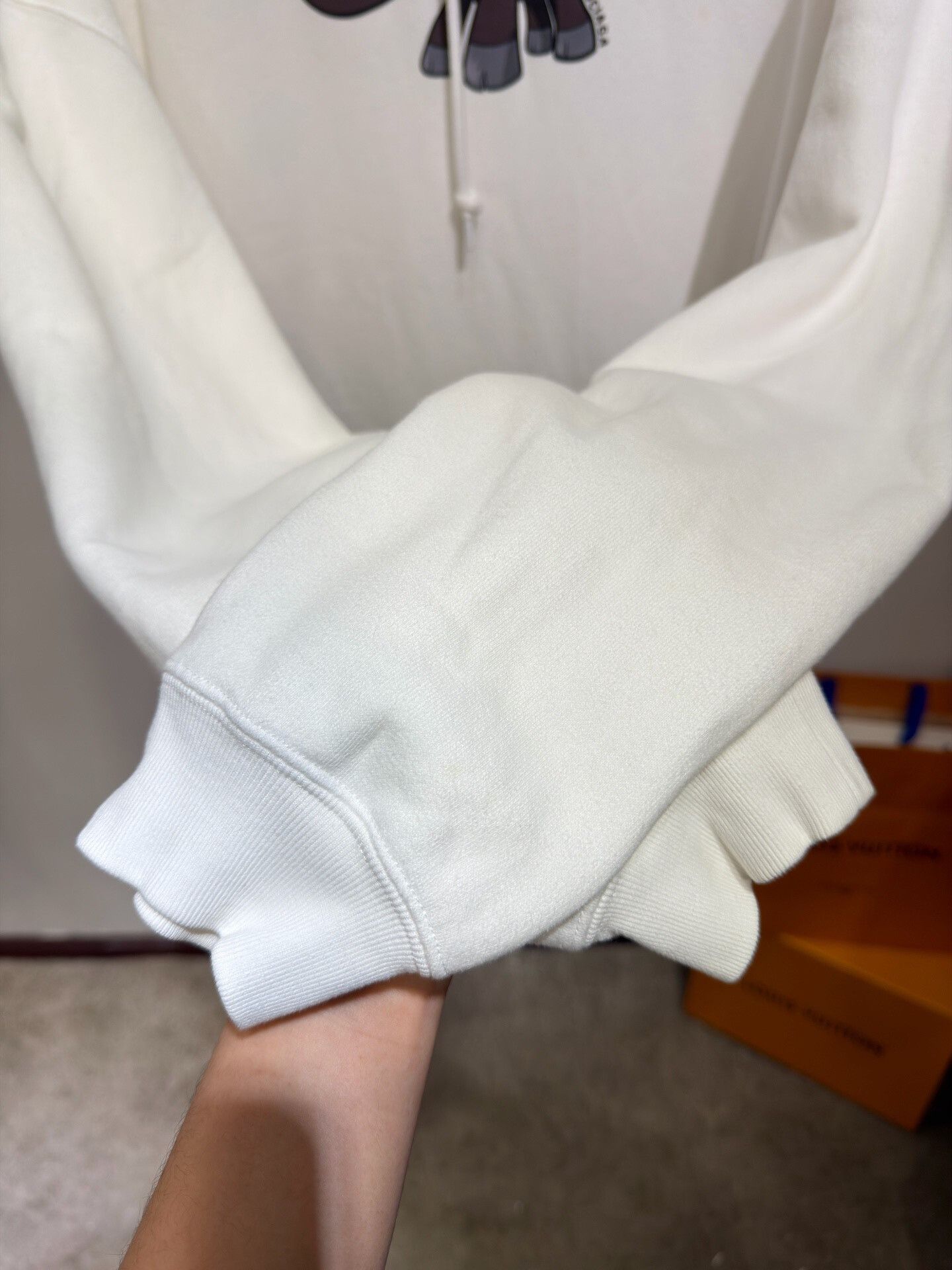 Balenciaga Balenciaga White Cartoon Hooded Sweatshirt Size S / US 4 / IT 40 - 5 Thumbnail