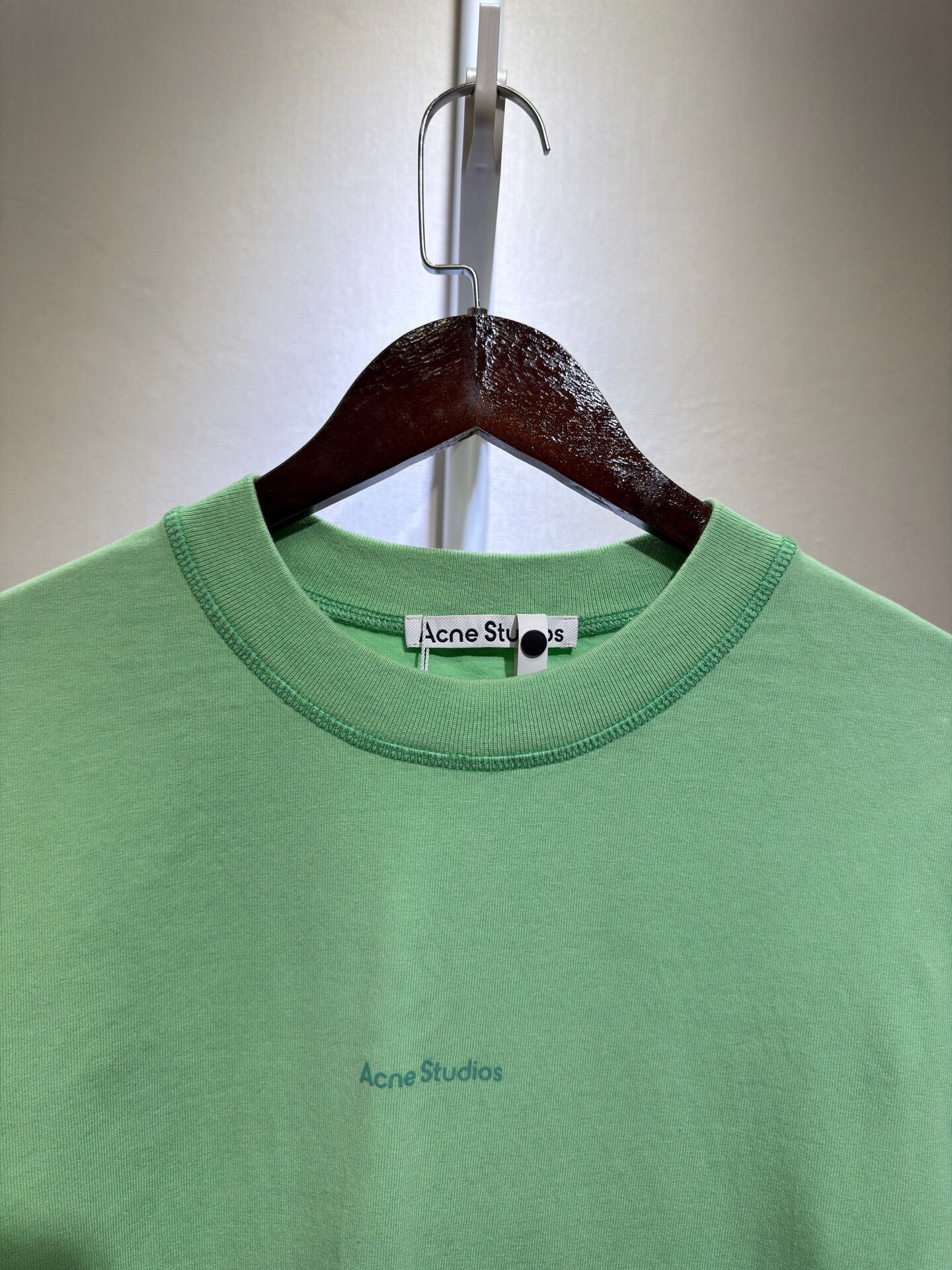 Acne Studios Acne Studios Green Embroidered Logo T-Shirt Size US M / EU 48-50 / 2 - 4 Thumbnail