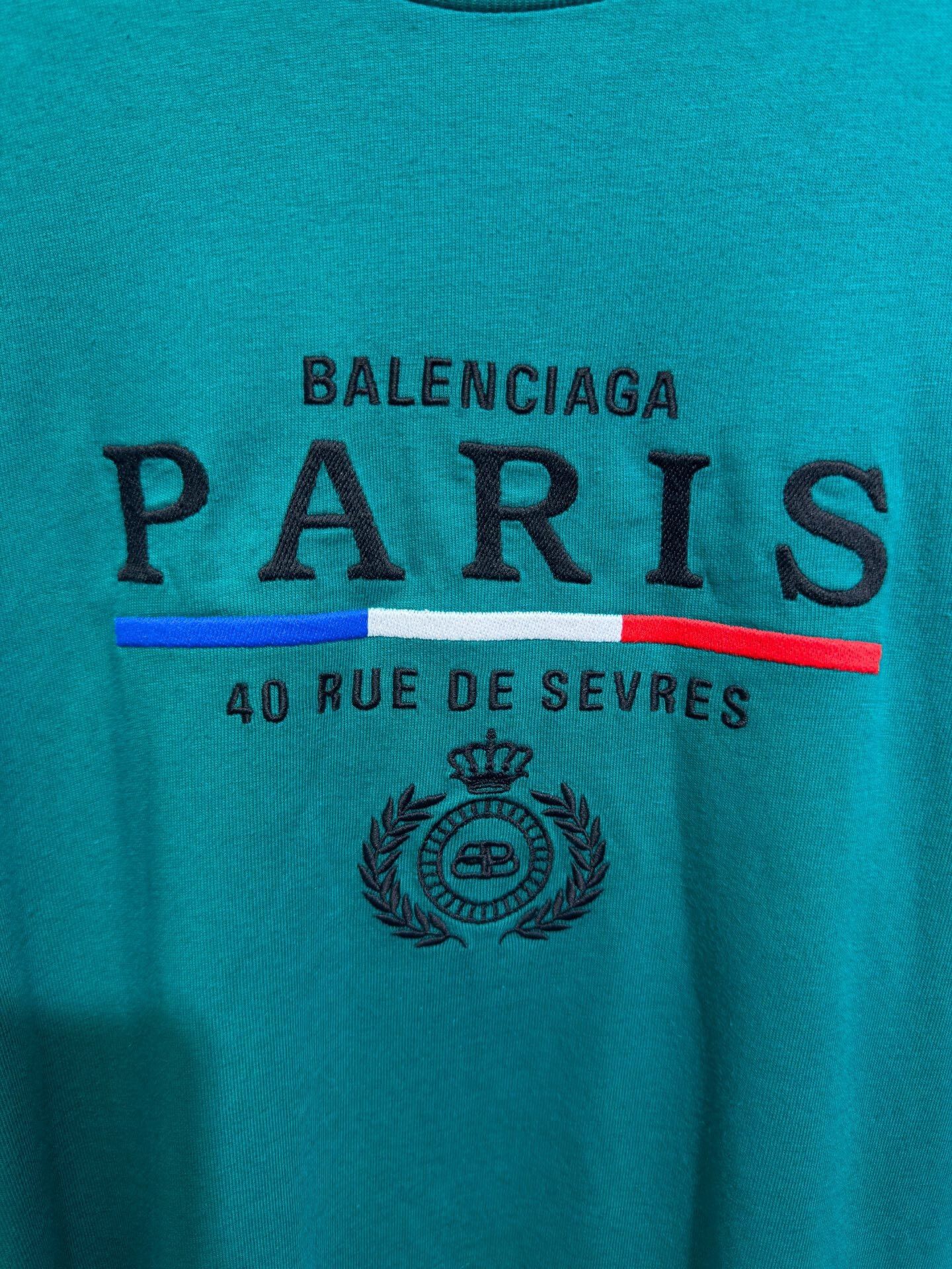 Balenciaga Balenciaga Embroidered Short Sleeve T-Shirt Size US L / EU 52-54 / 3 - 4 Thumbnail