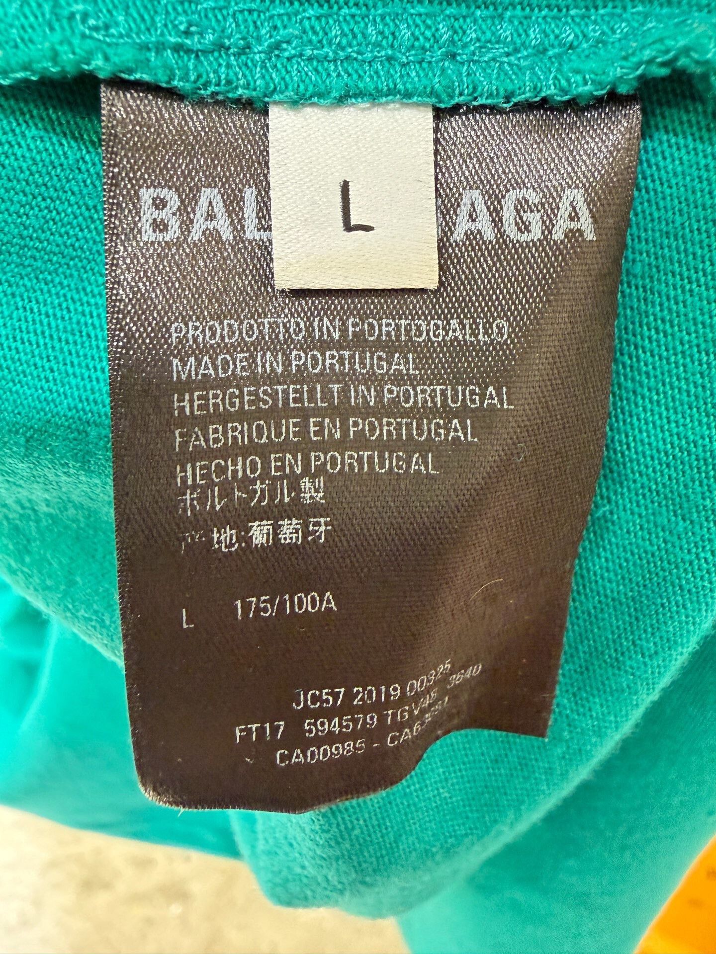 Balenciaga Balenciaga Embroidered Short Sleeve T-Shirt Size US L / EU 52-54 / 3 - 6 Thumbnail